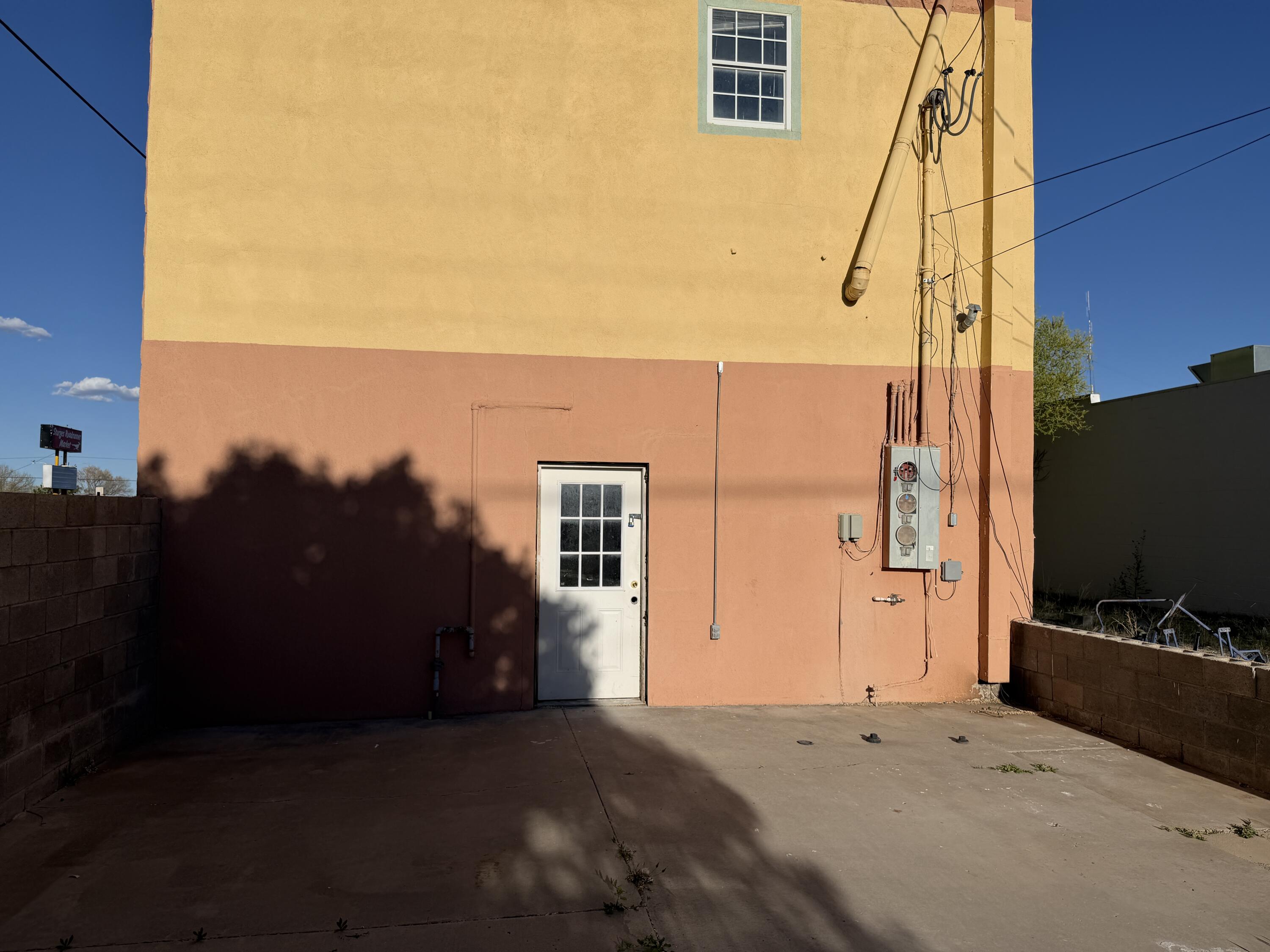 Photo 7 — 401 5th Street