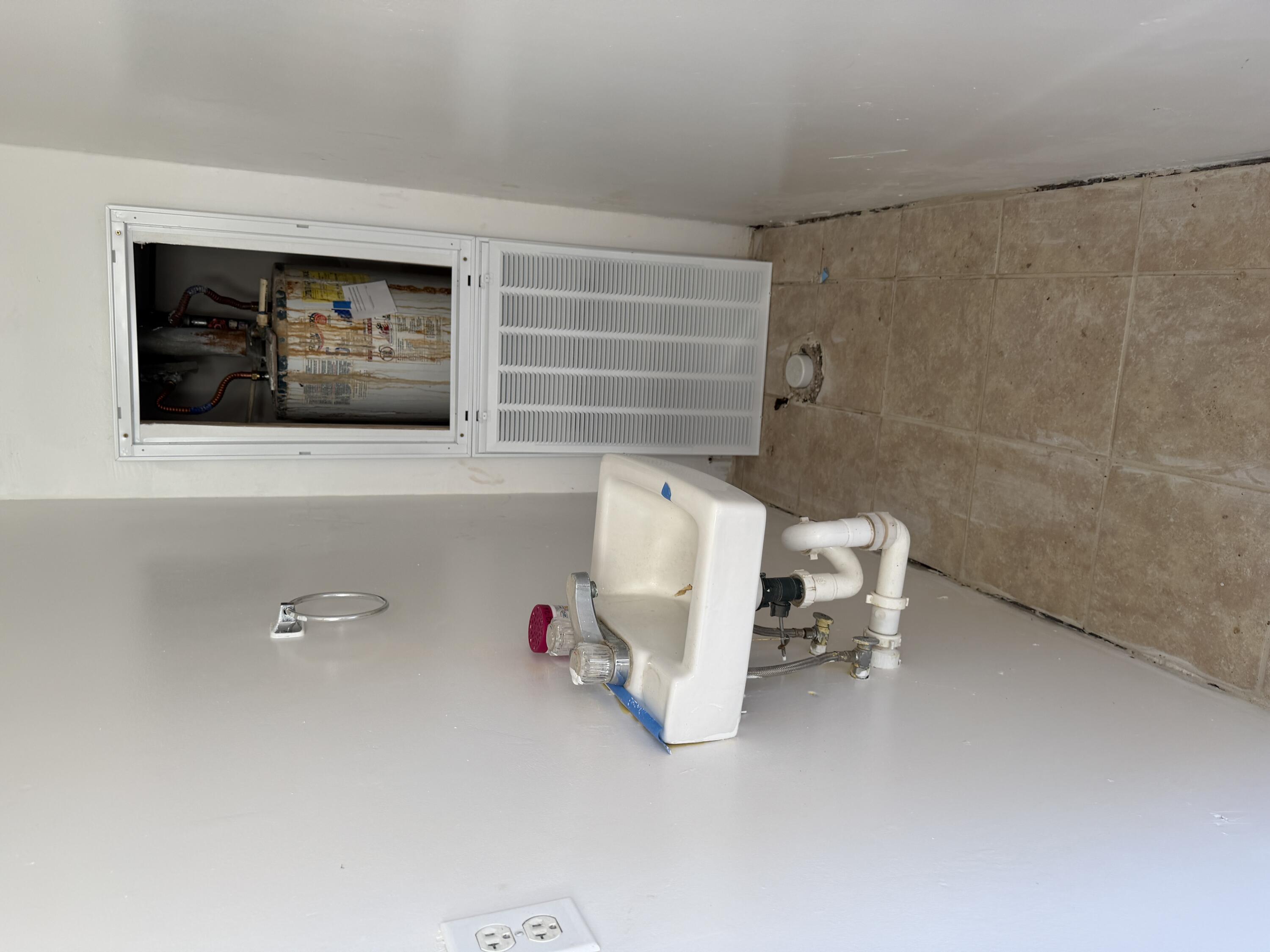 Photo 13 — 401 5th Street