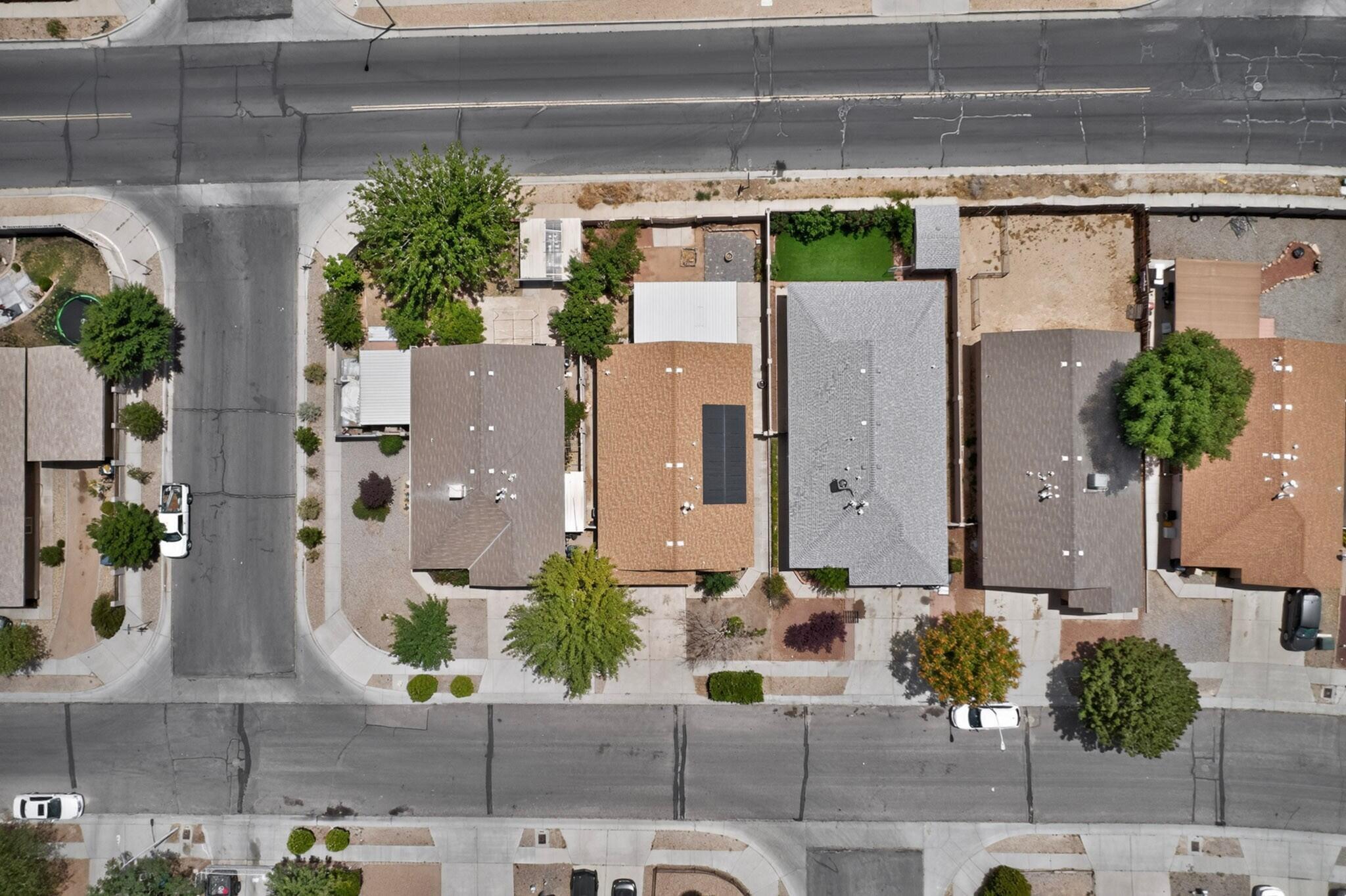 Photo 10 — 10404 Andretti Avenue SW