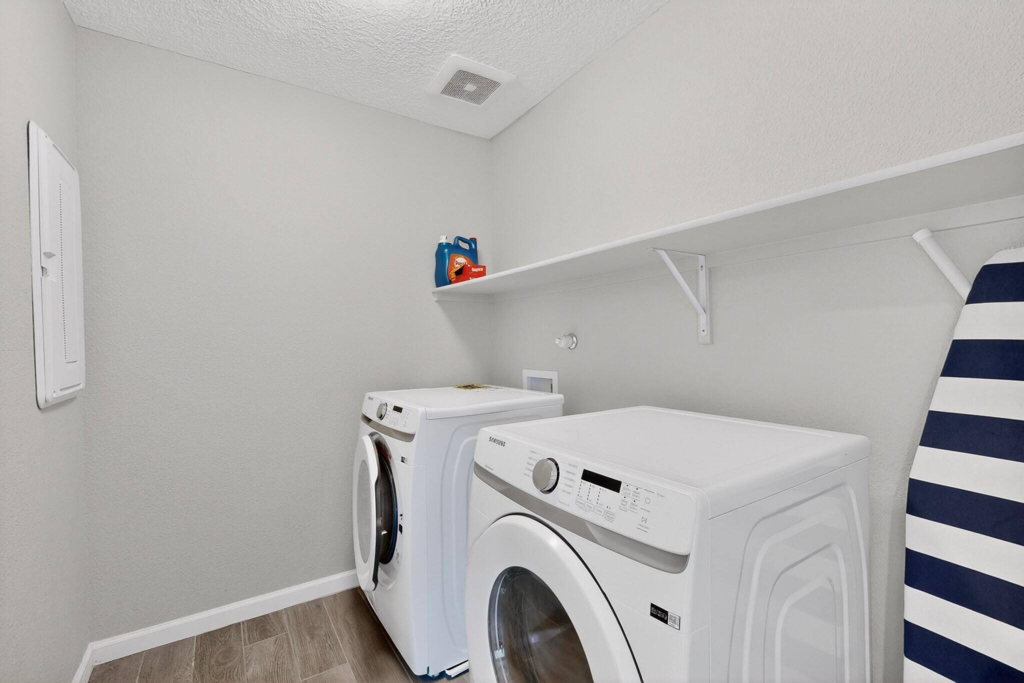 Photo 13 — 3058 Shannon Lane NE