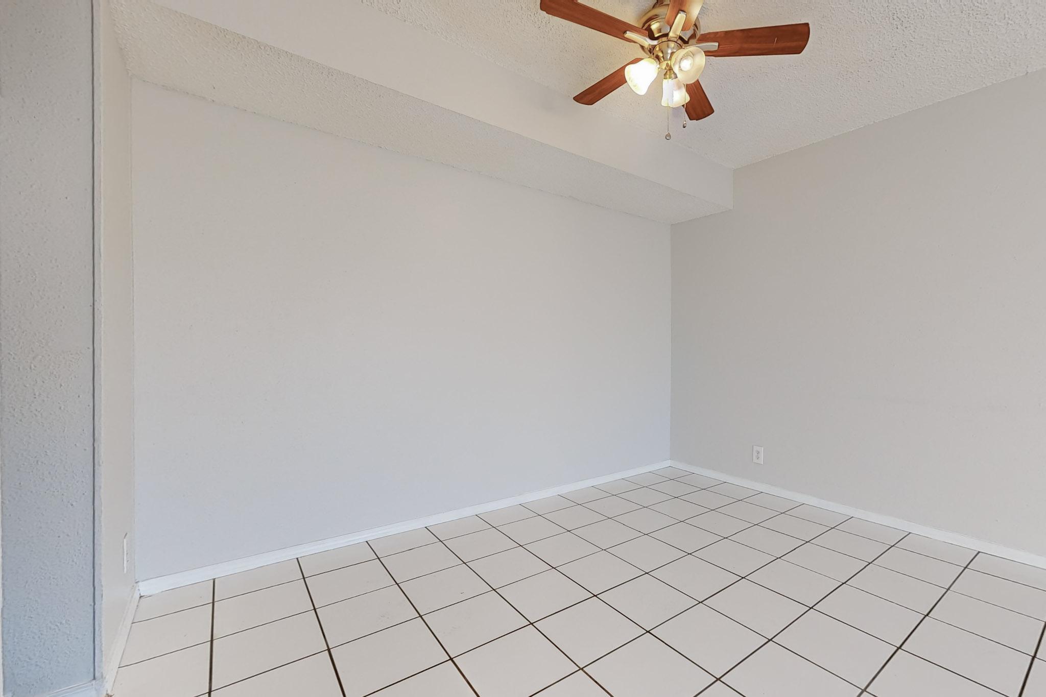 Photo 11 — 12013 Stilwell Drive NE APT A