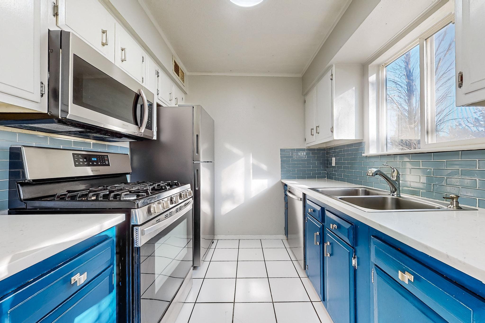 Photo 6 — 12013 Stilwell Drive NE APT A