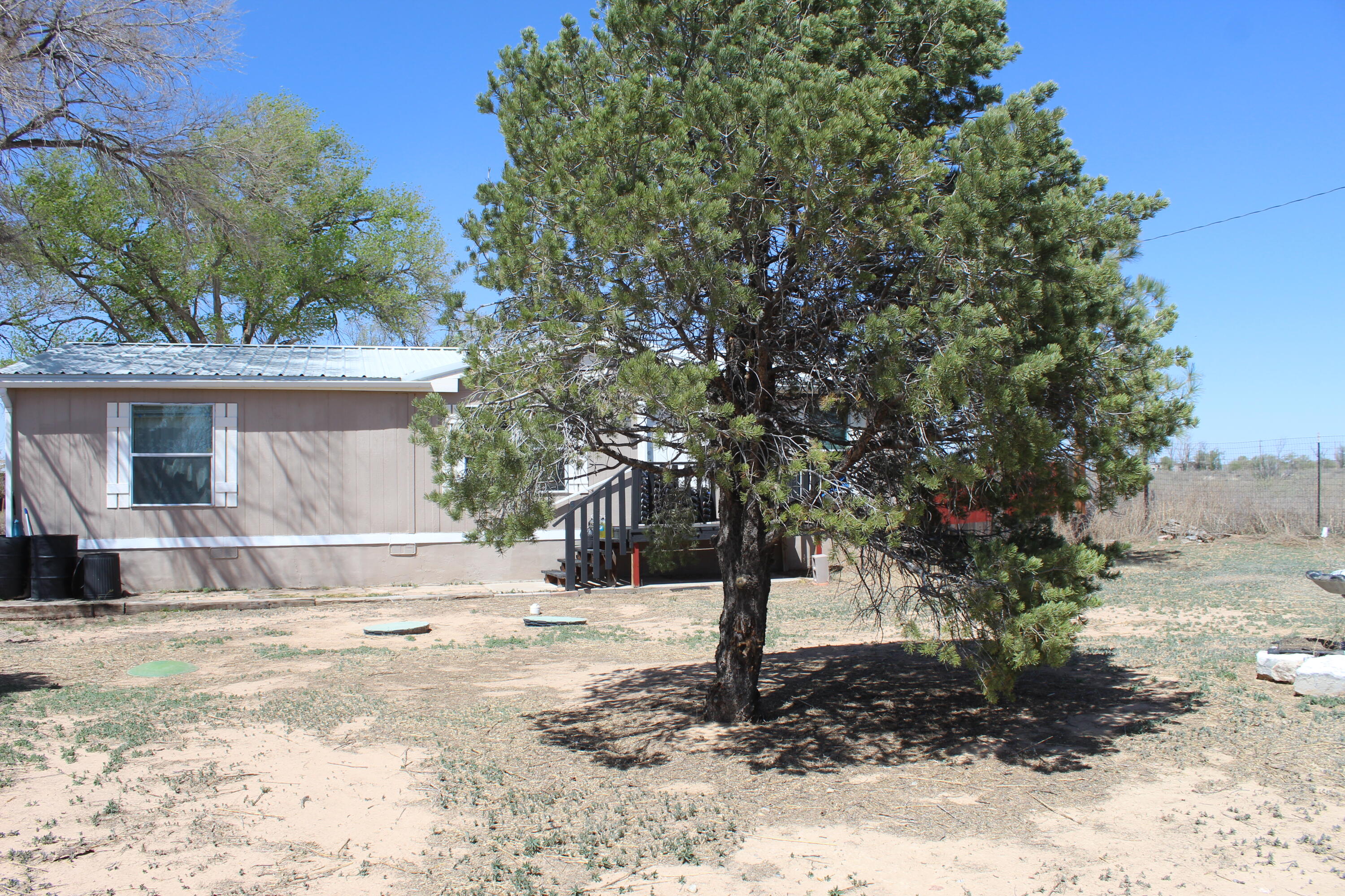 Photo 9 — 406 E Abrahames Road
