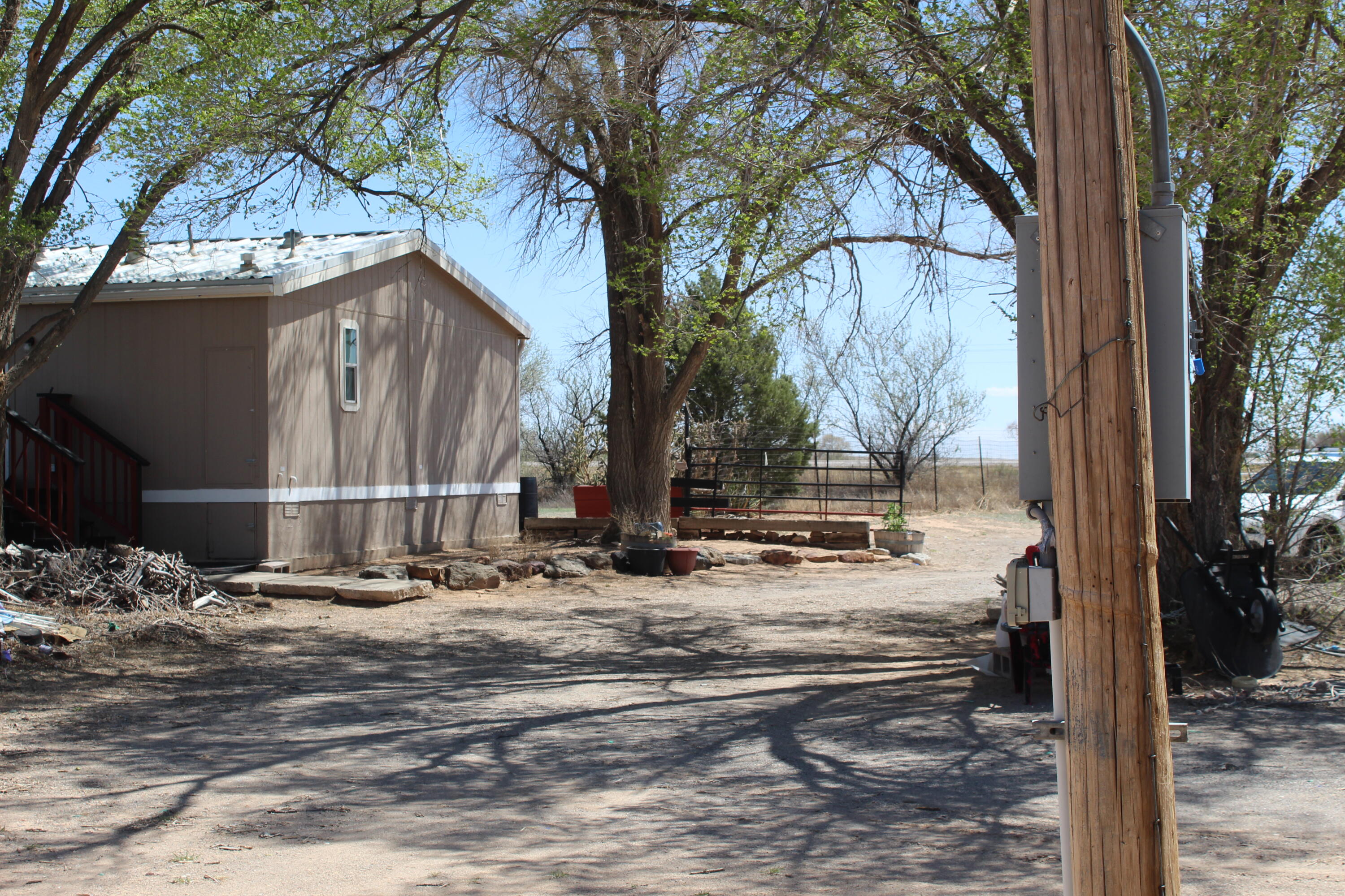Photo 12 — 406 E Abrahames Road