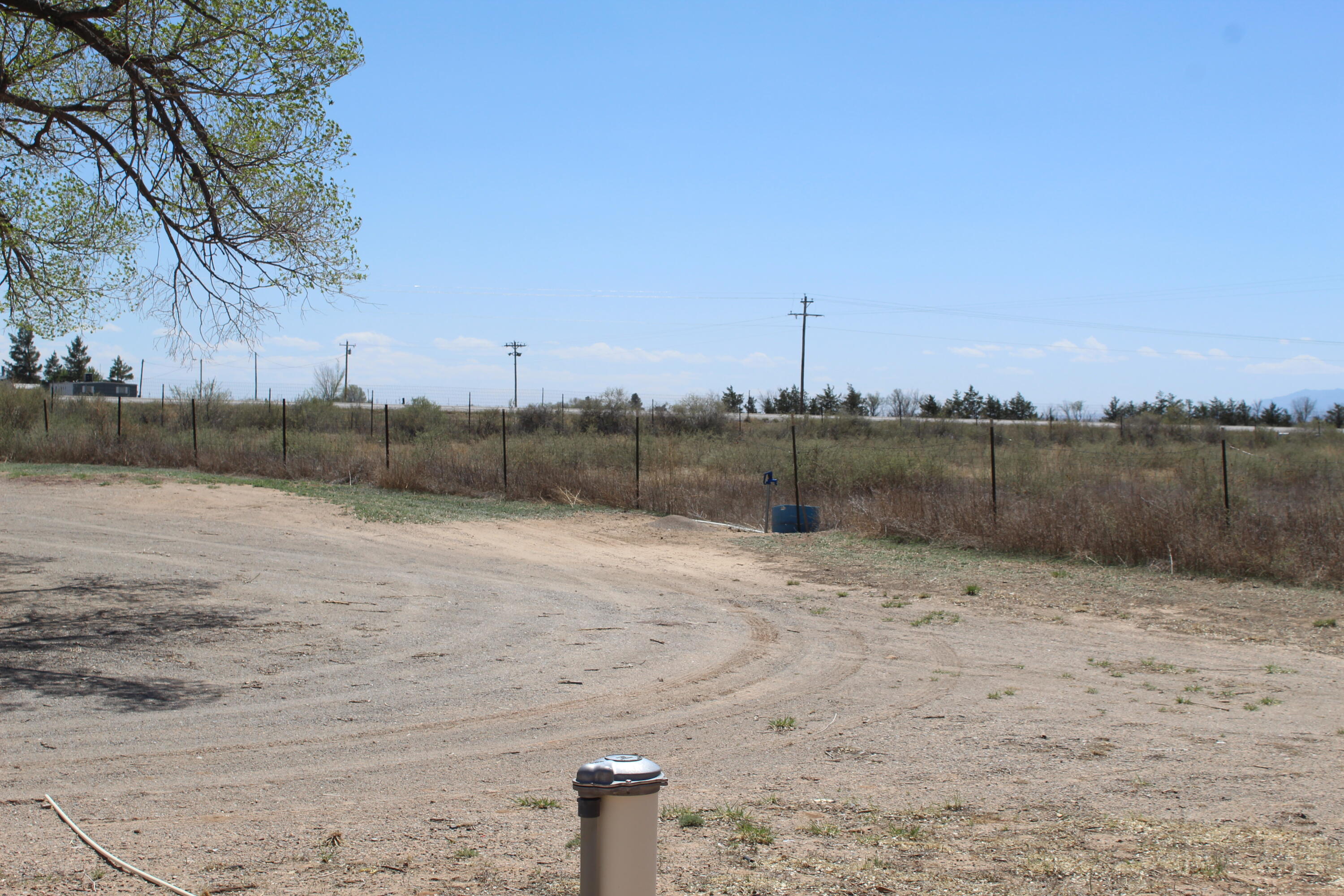 Photo 15 — 406 E Abrahames Road