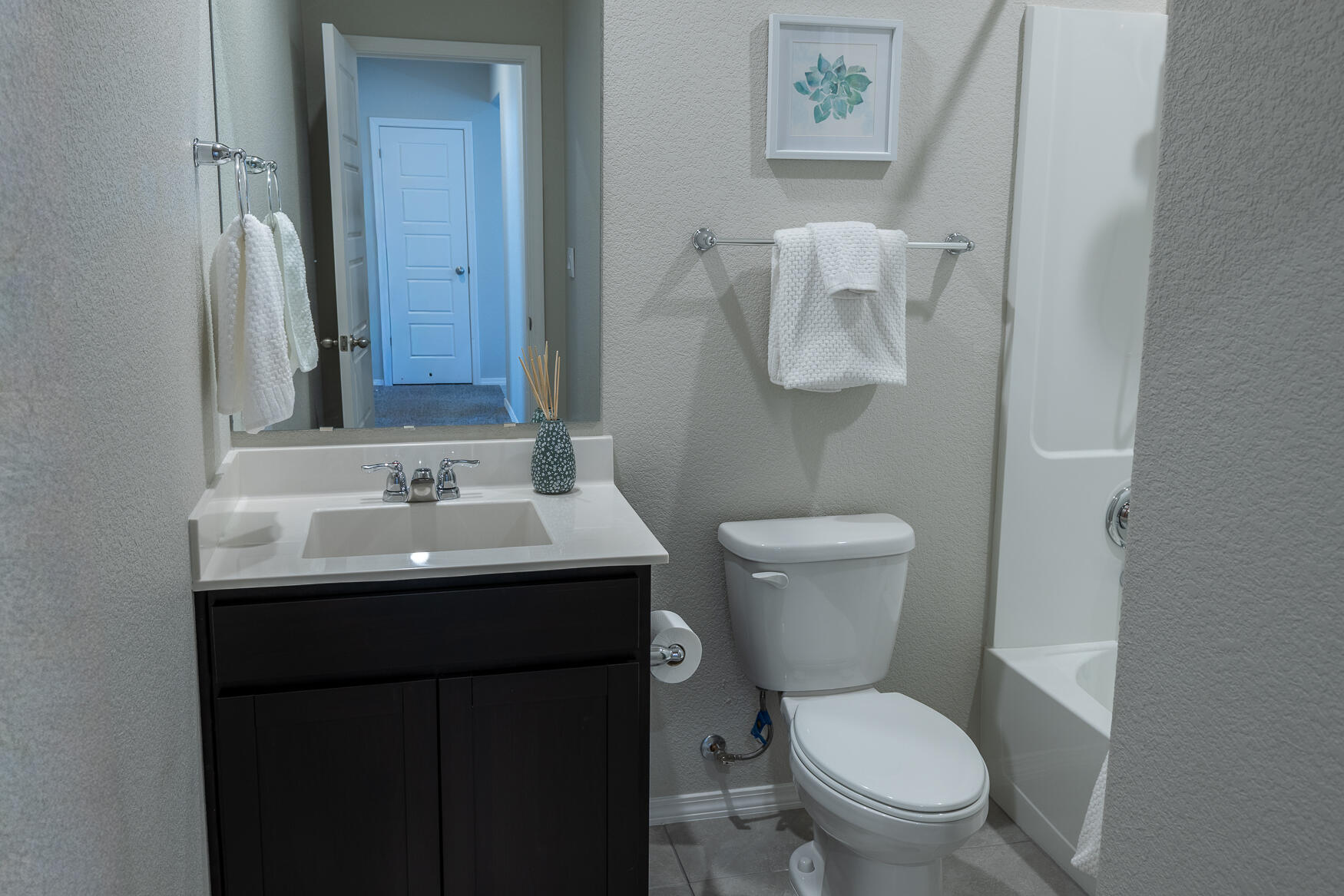 Photo 10 — 772 Amatista Loop SE