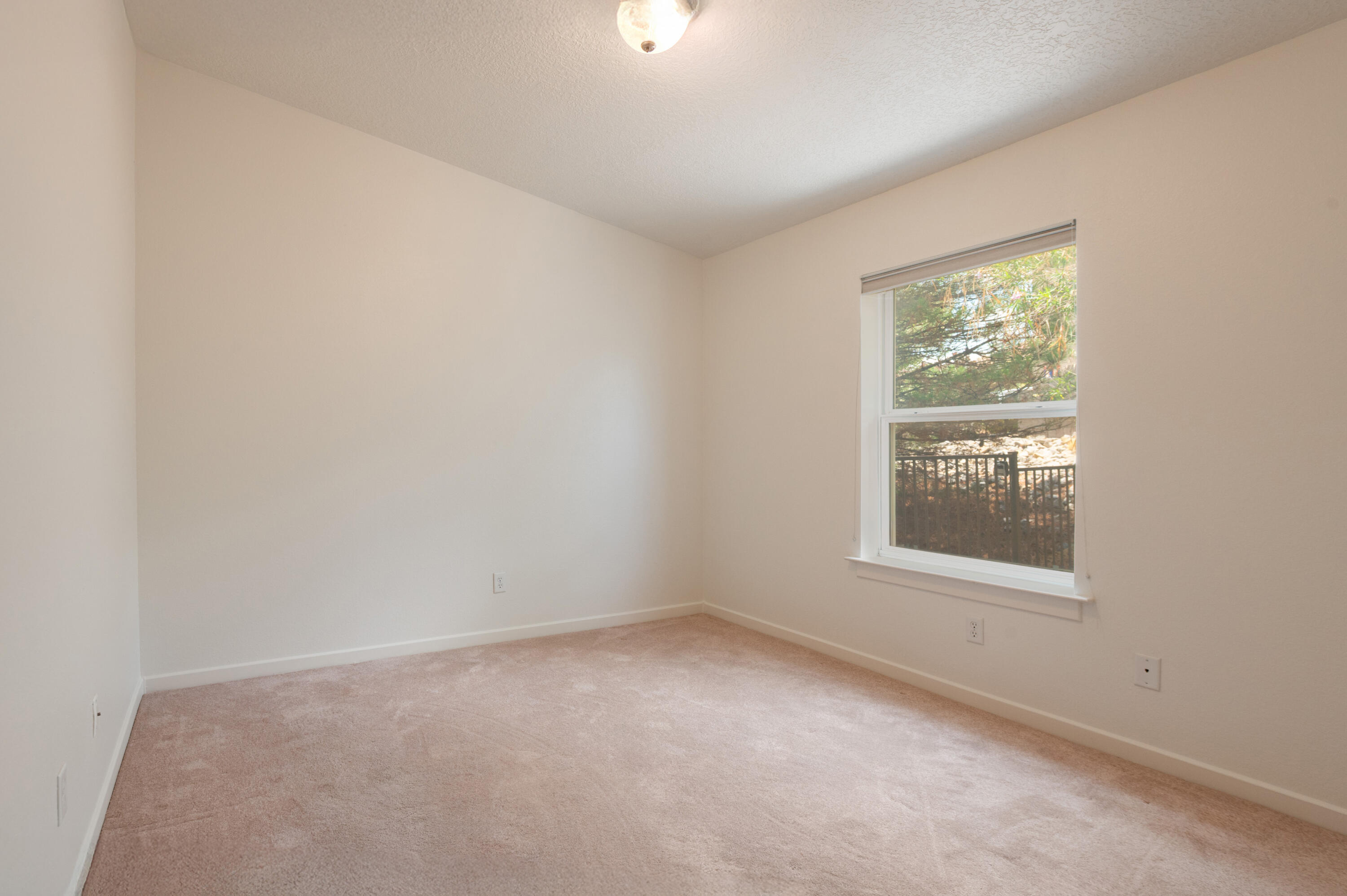 Photo 20 — 324 Encantado Ridge Court NE