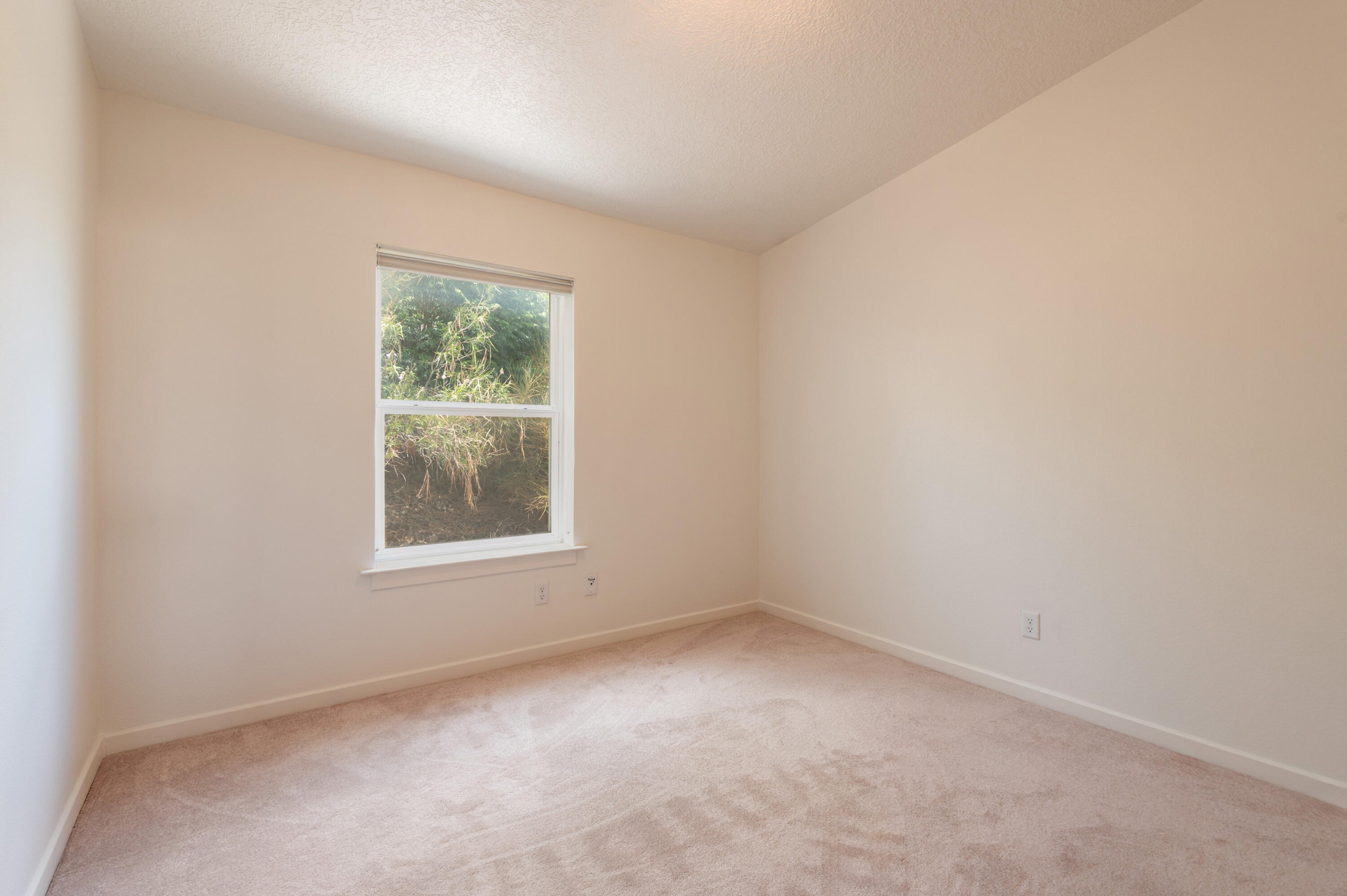 Photo 19 — 324 Encantado Ridge Court NE