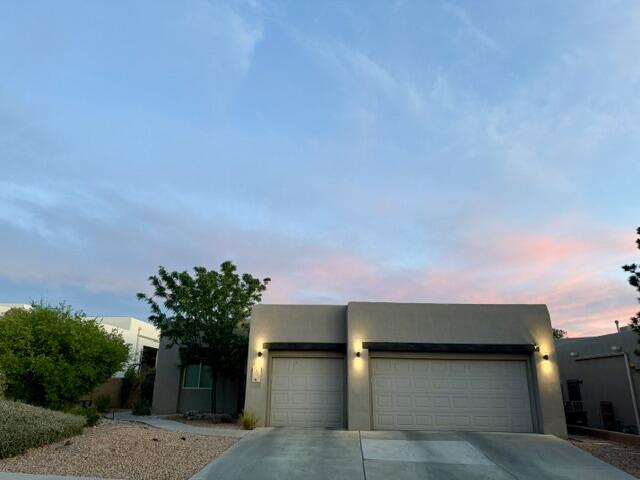 Photo 2 — 7312 Hawthorn Avenue NE