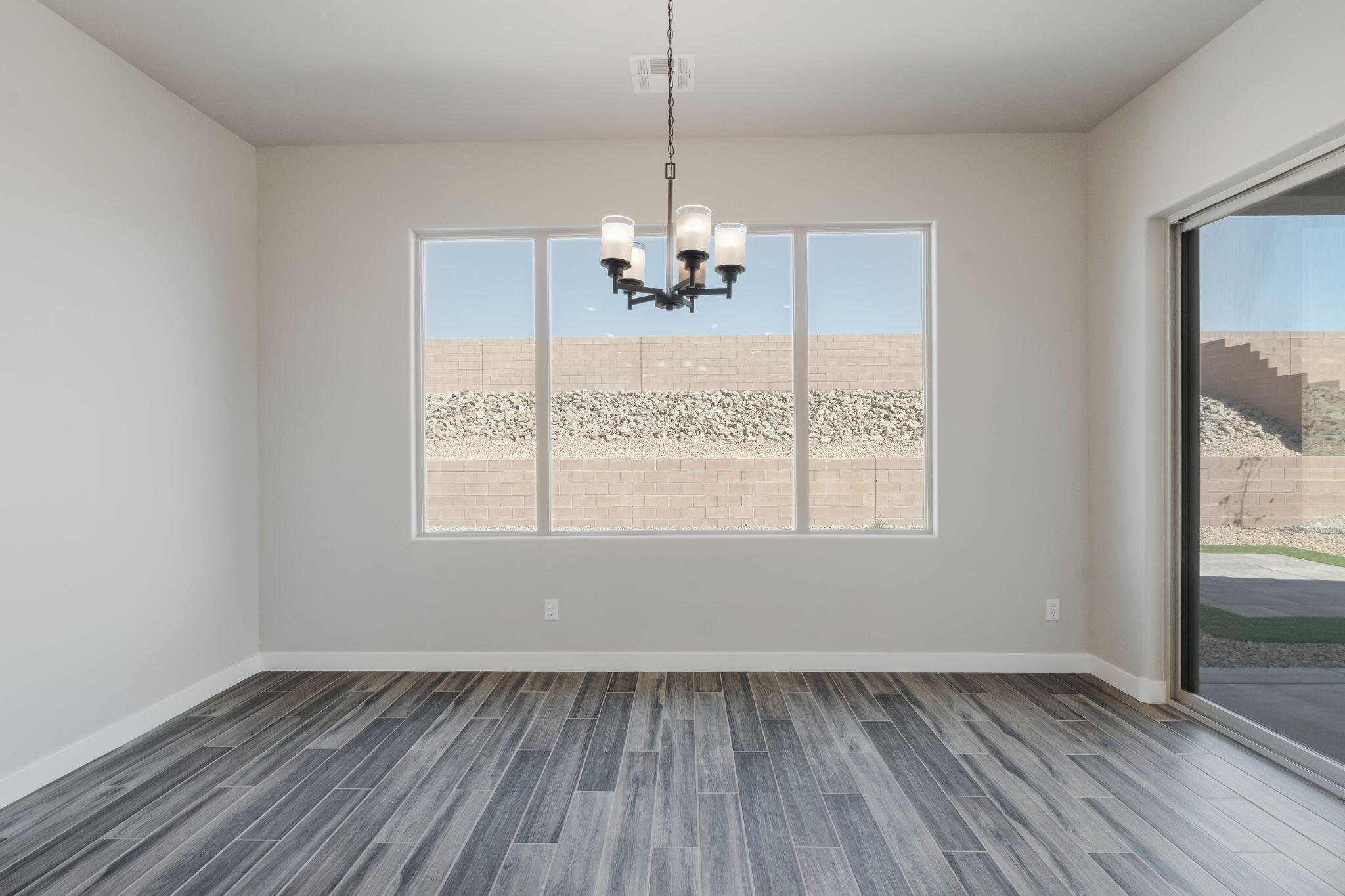 Photo 2 — 6956 Archer Road NE