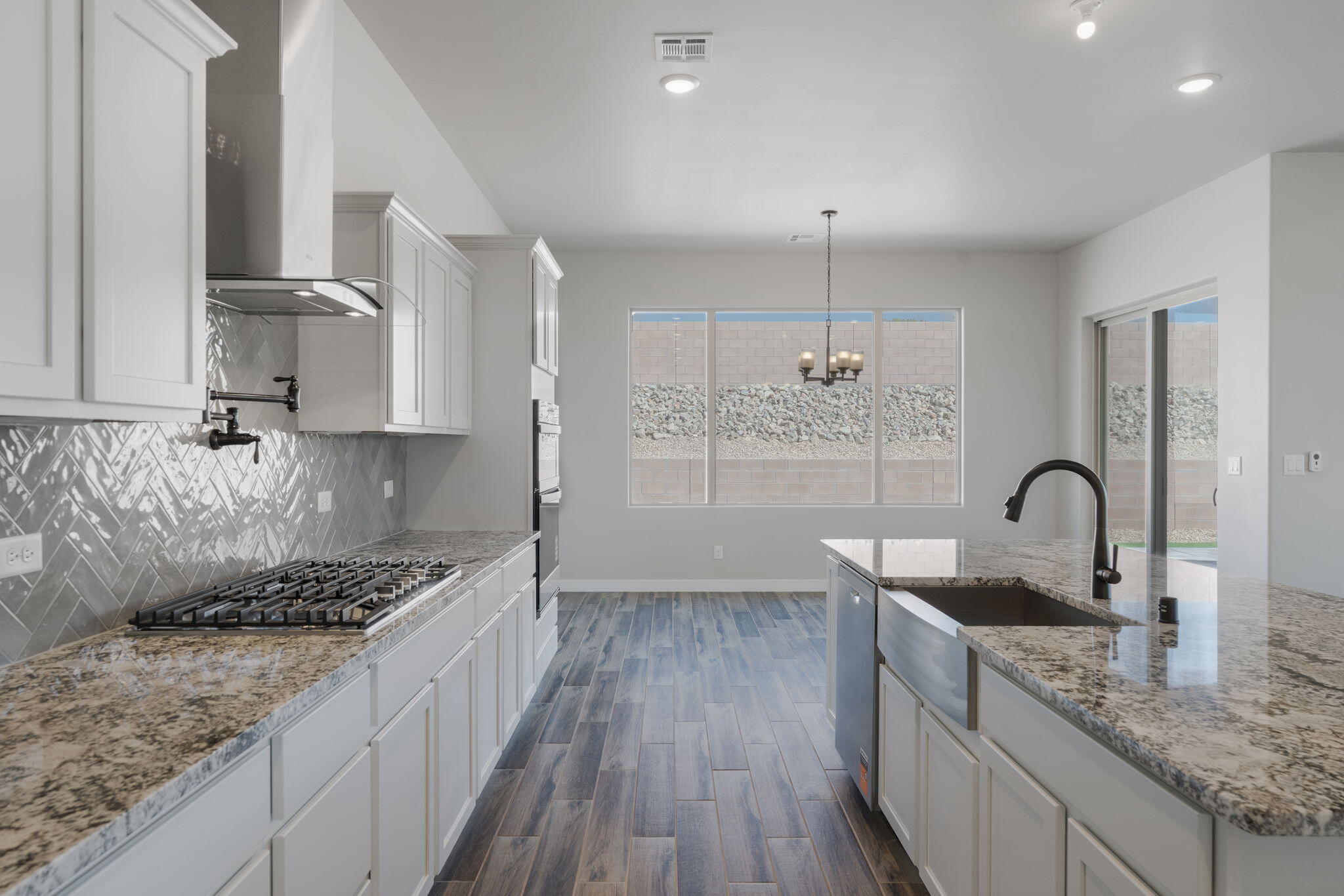 Photo 5 — 6956 Archer Road NE