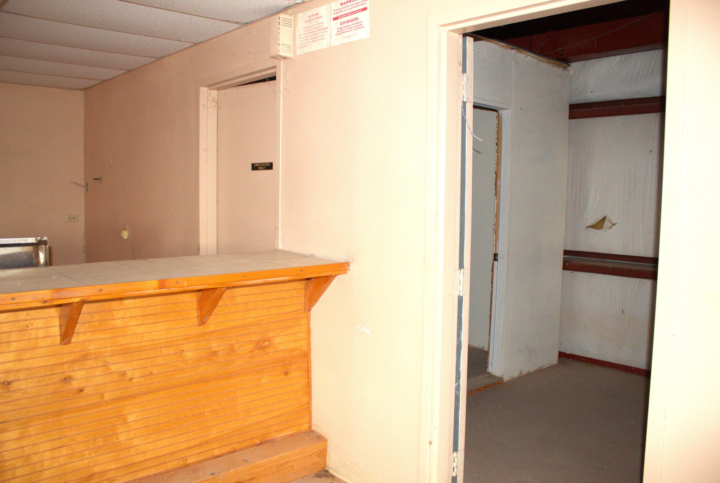 Photo 9 — 7607 NM-104