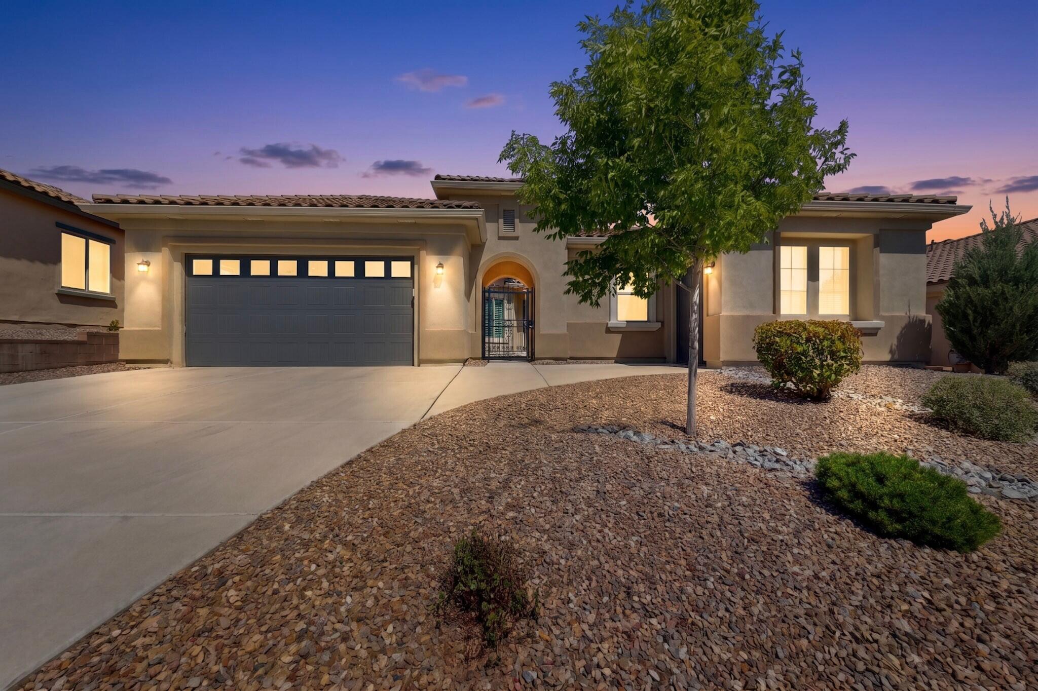 2312 Granite Mountain Loop NW, Albuquerque, NM 87120