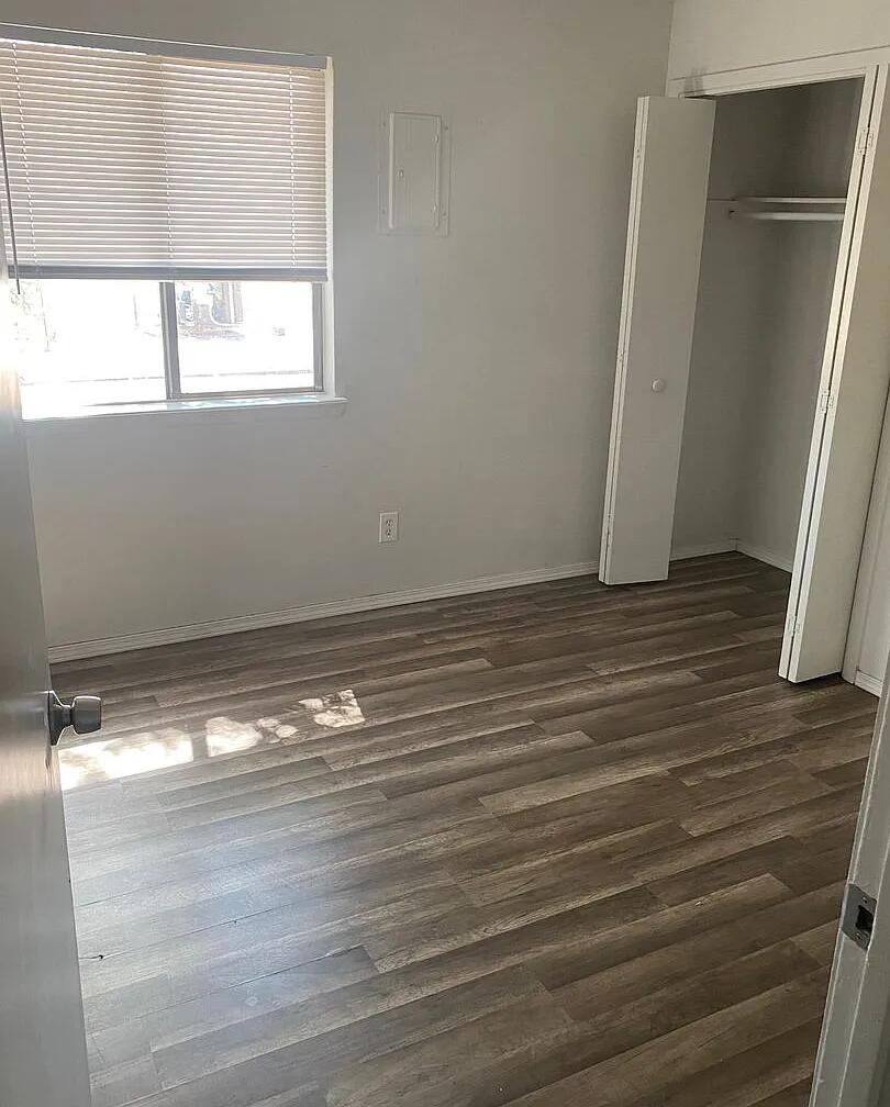 Photo 3 — 1225 Menaul Boulevard NW