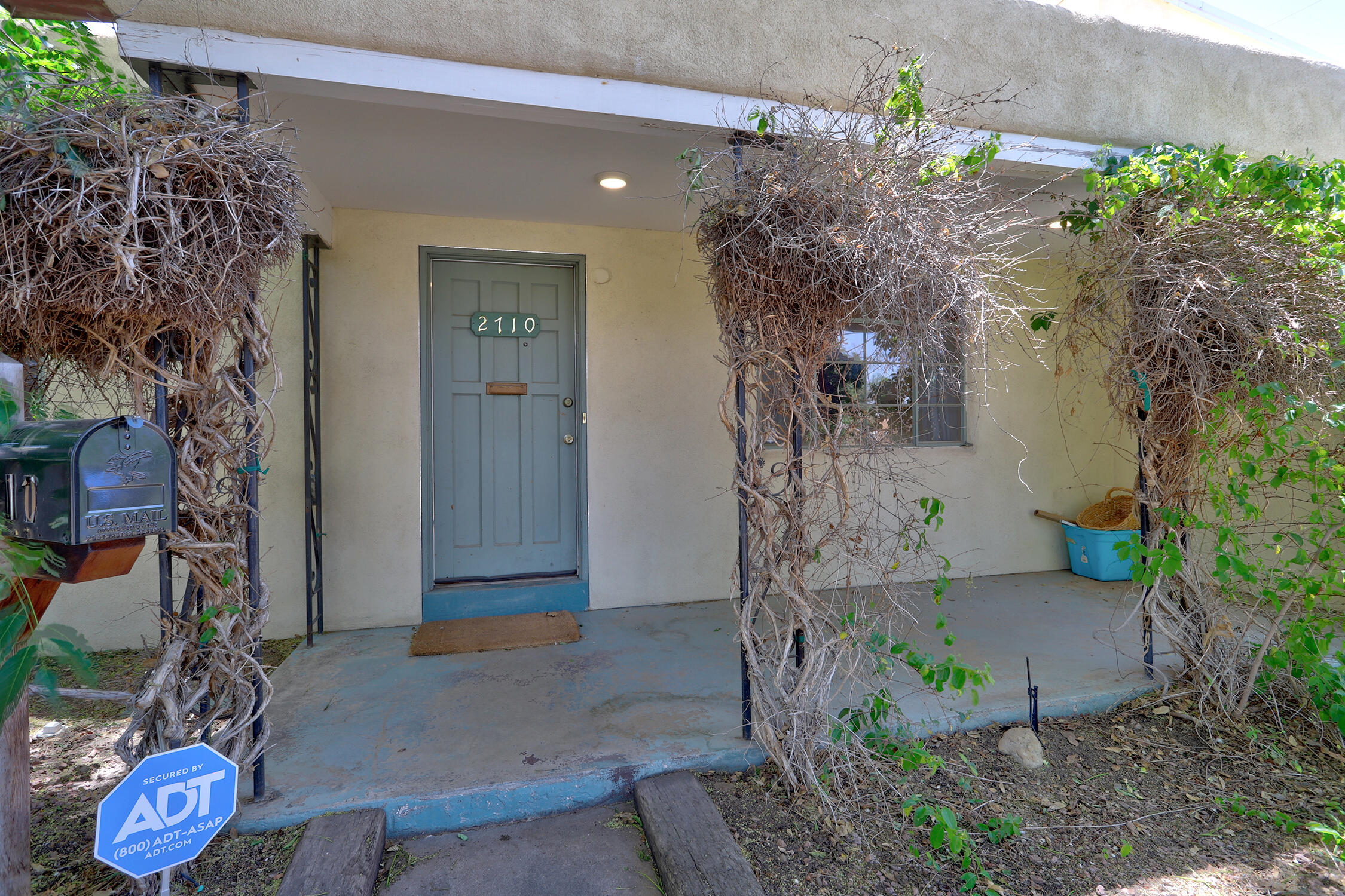 Photo 4 — 2710 Hyder Avenue SE