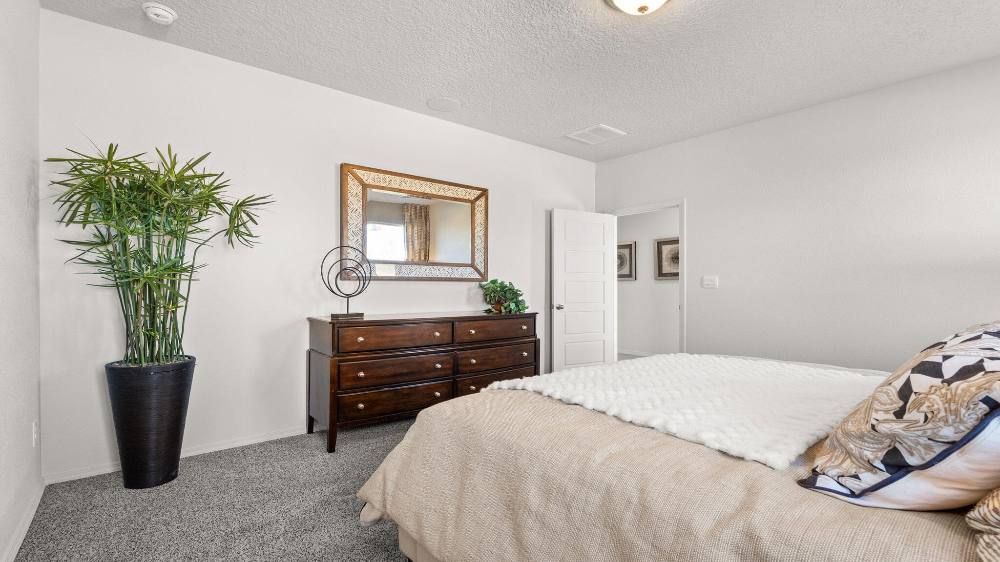 Photo 15 — 10604 Caresso Loop SW