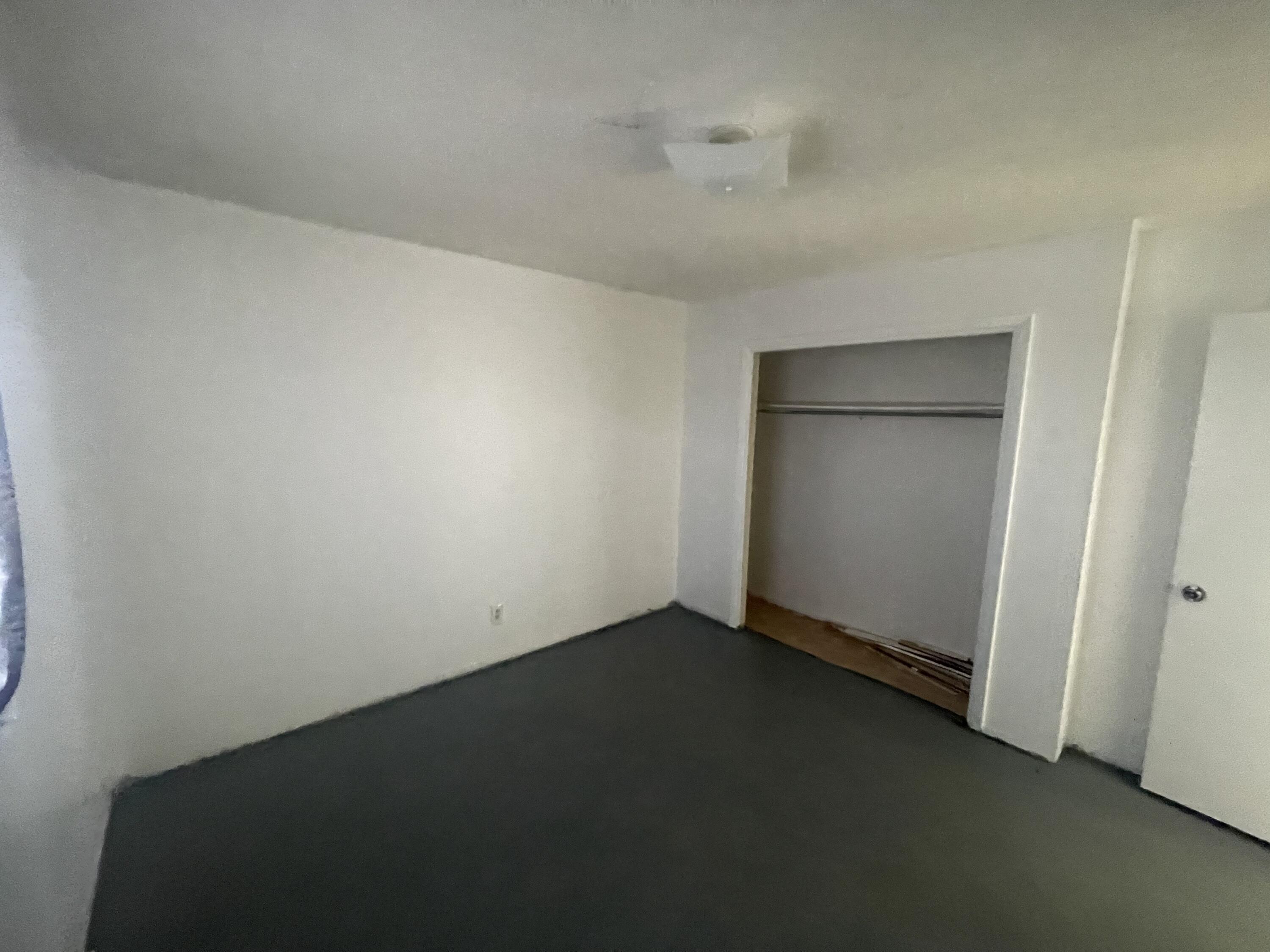 Photo 14 — 107 Neal Avenue