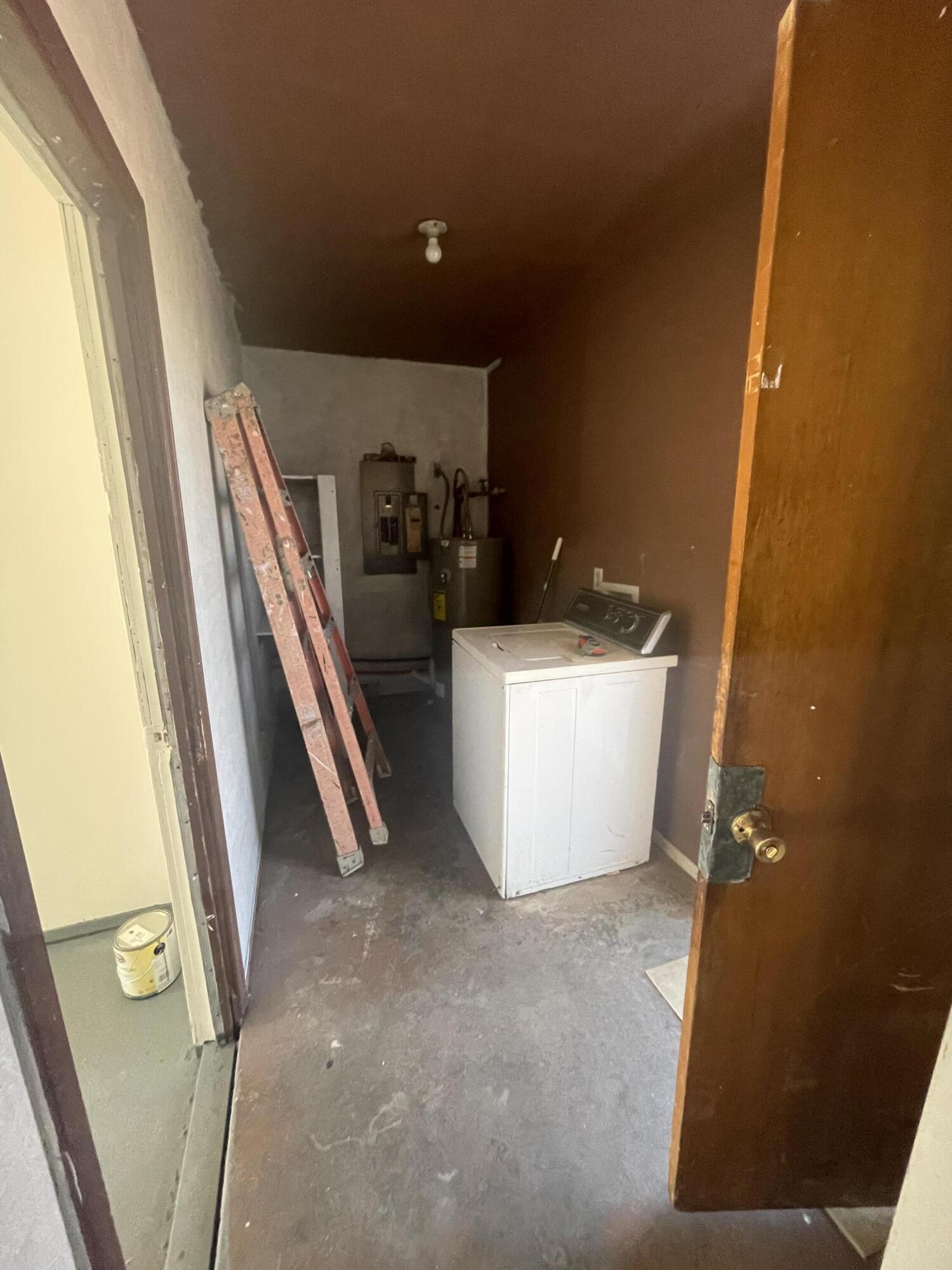 Photo 5 — 107 Neal Avenue