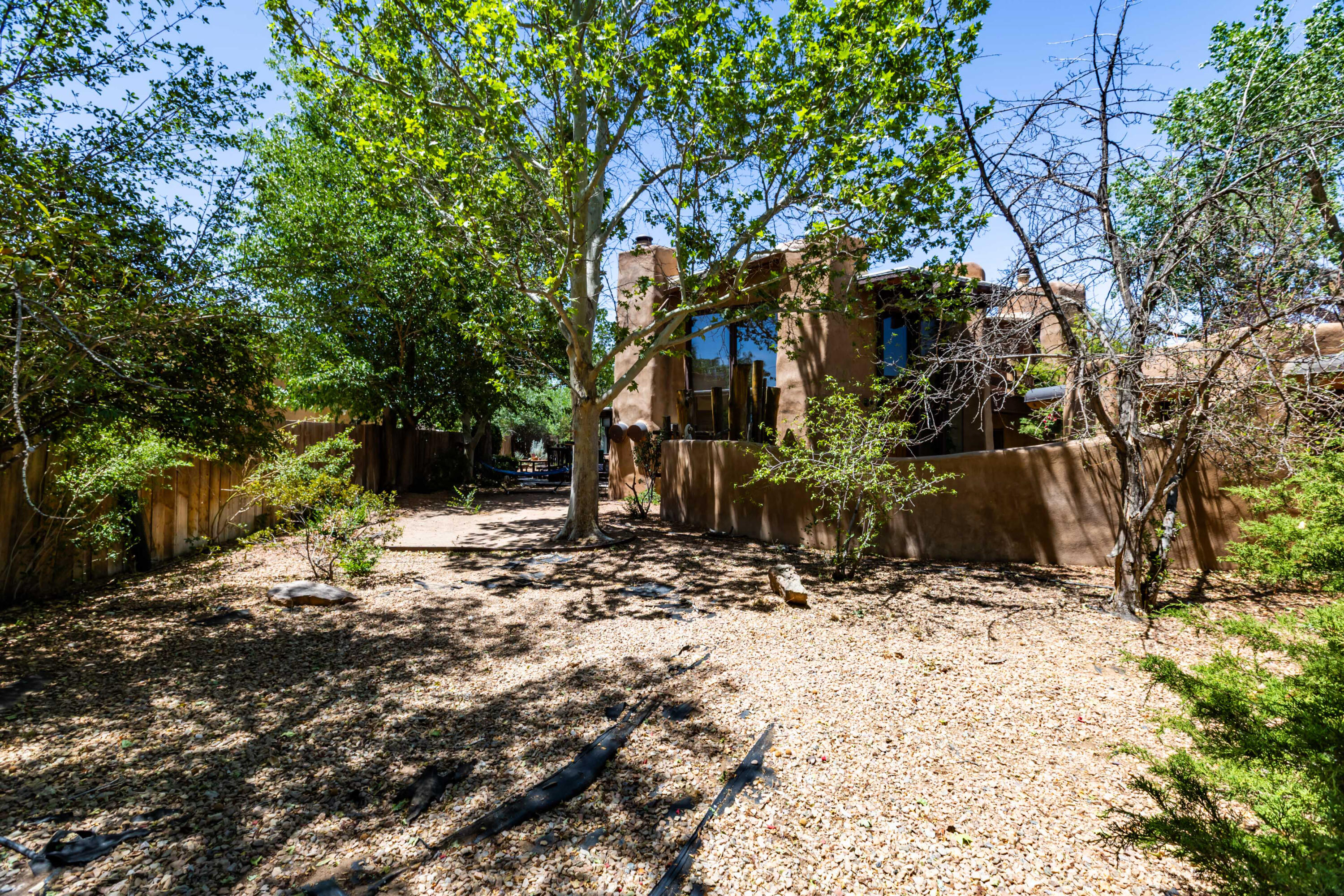 Photo 6 — 3232 Don Quixote Drive NW