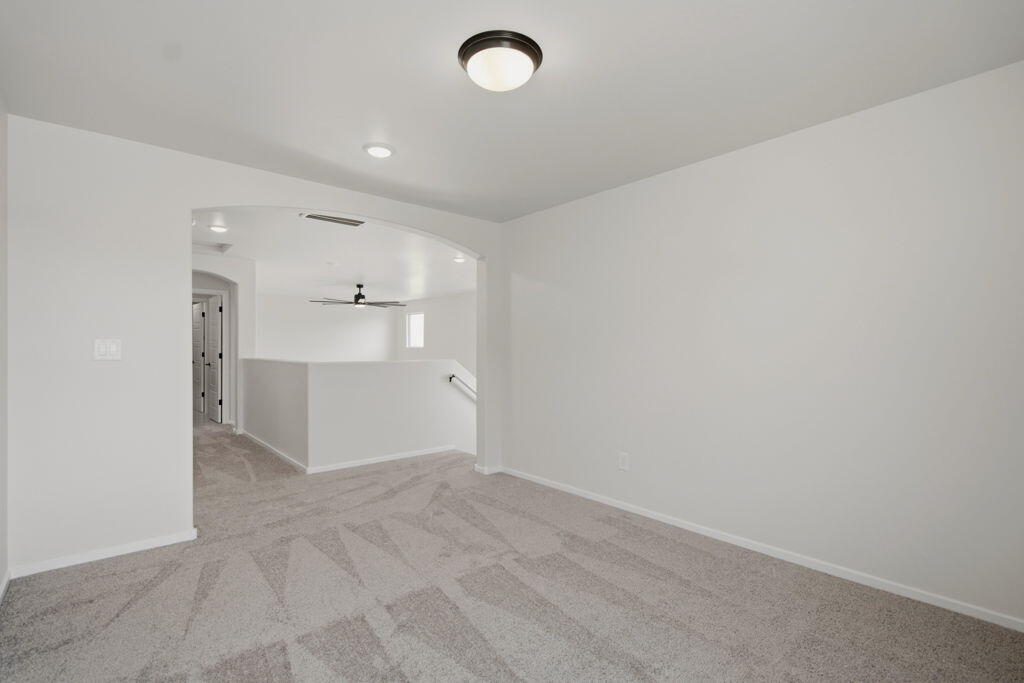 Photo 5 — 3710 Santa Fe Trail SW