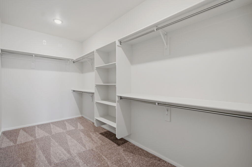 Photo 4 — 3710 Santa Fe Trail SW