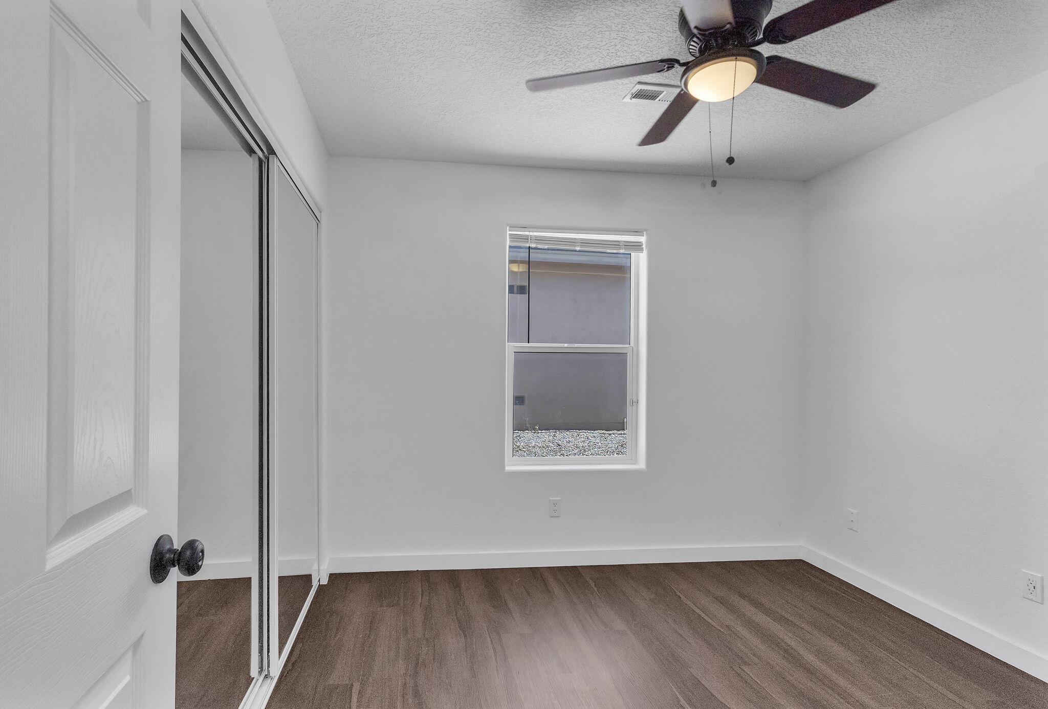 Photo 8 — 11701 Blue Ribbon Road SE