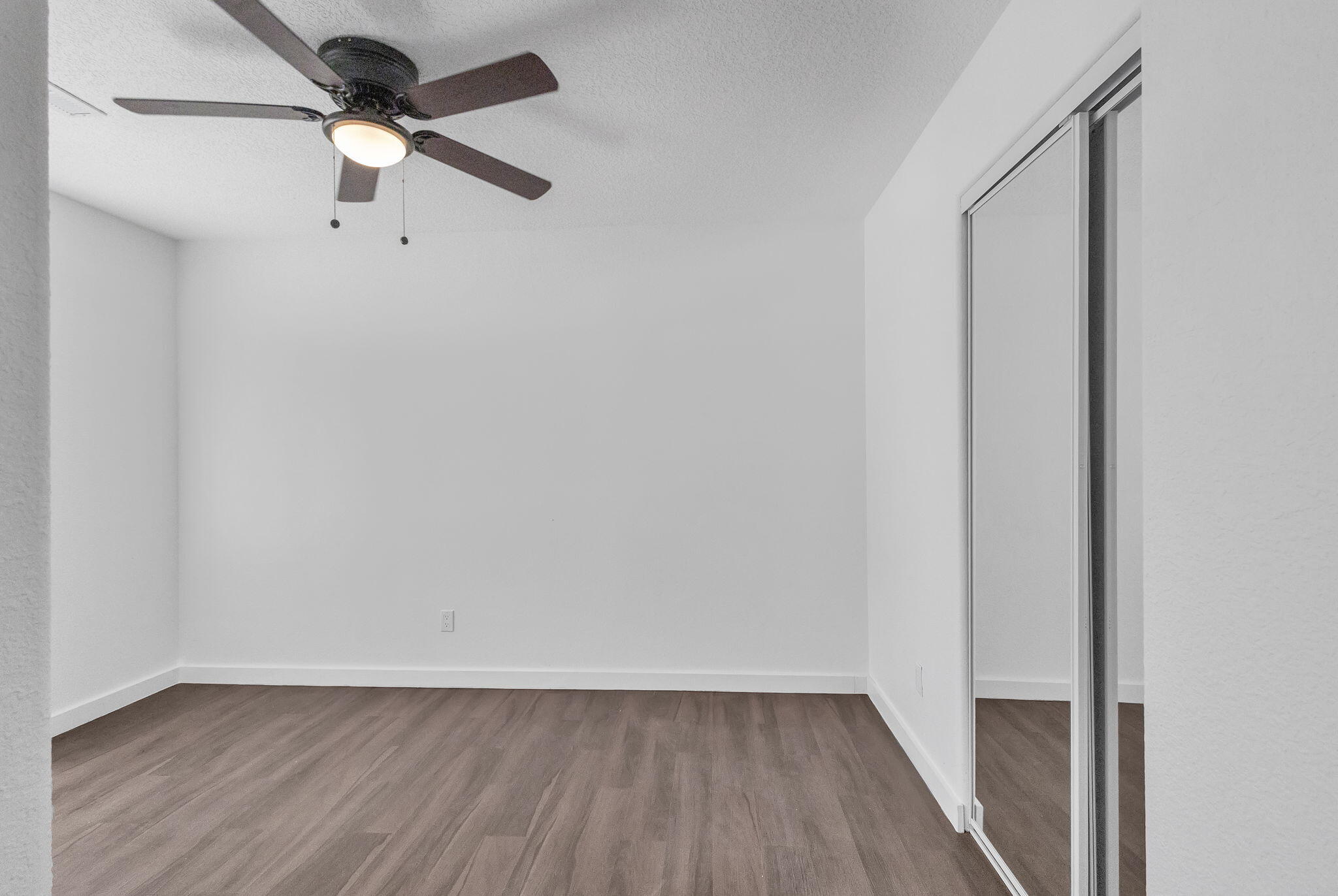 Photo 11 — 11701 Blue Ribbon Road SE