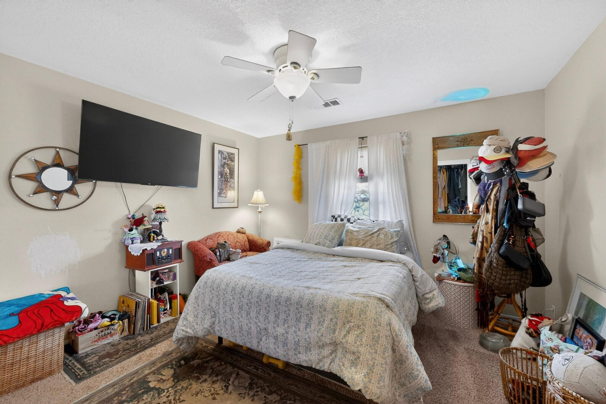 Photo 2 — 5131 Rose Quartz Avenue NW