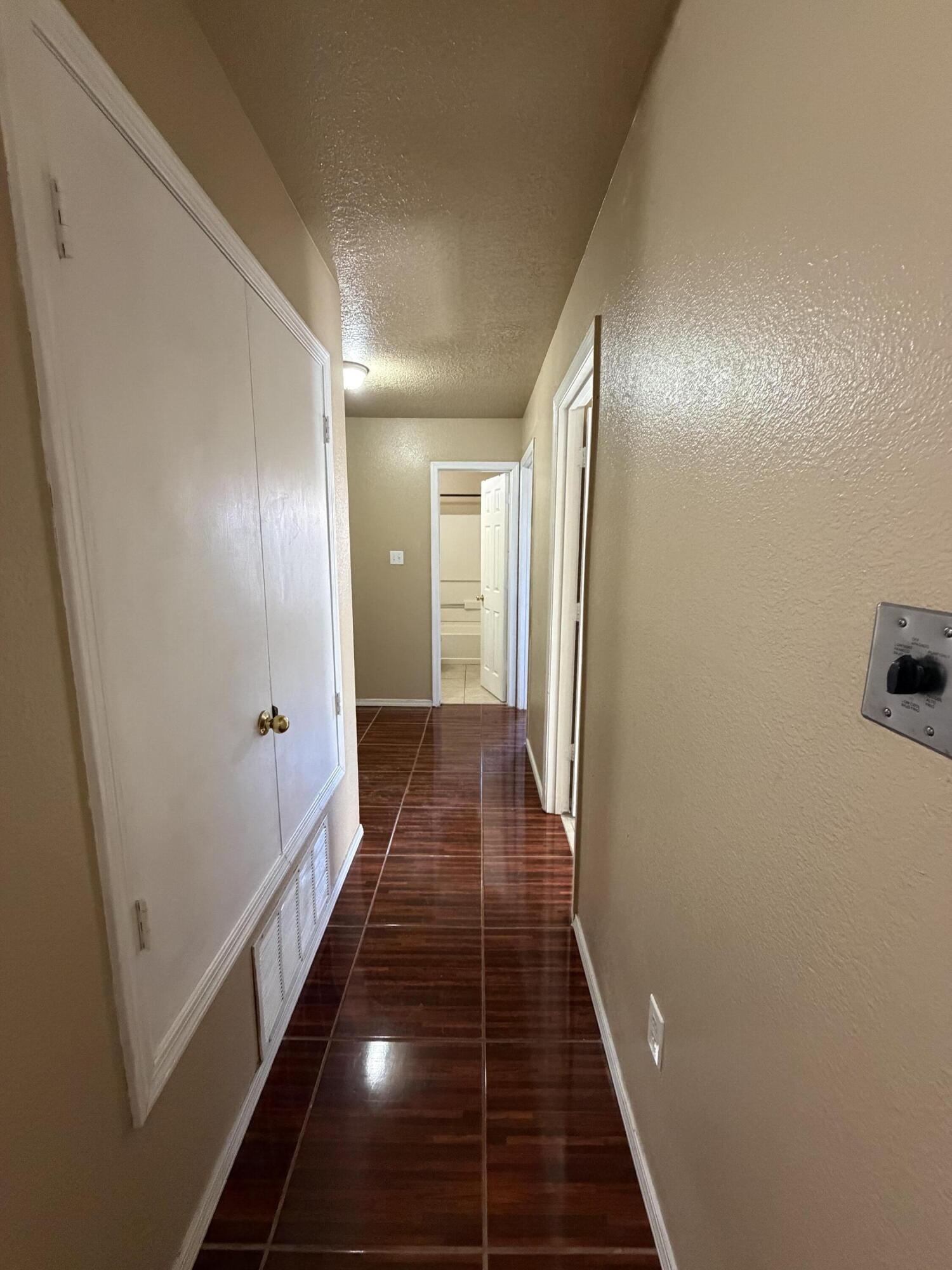 Photo 11 — 7515 S Autumn Breeze Road SW
