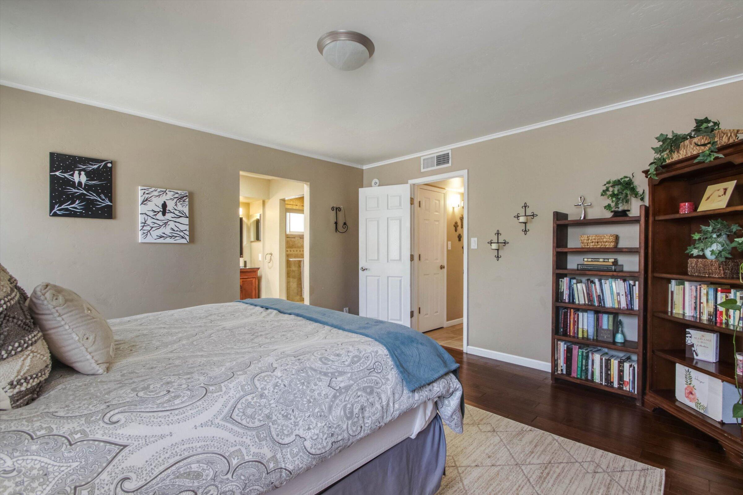 Photo 20 — 5115 Vicksburg Drive NW