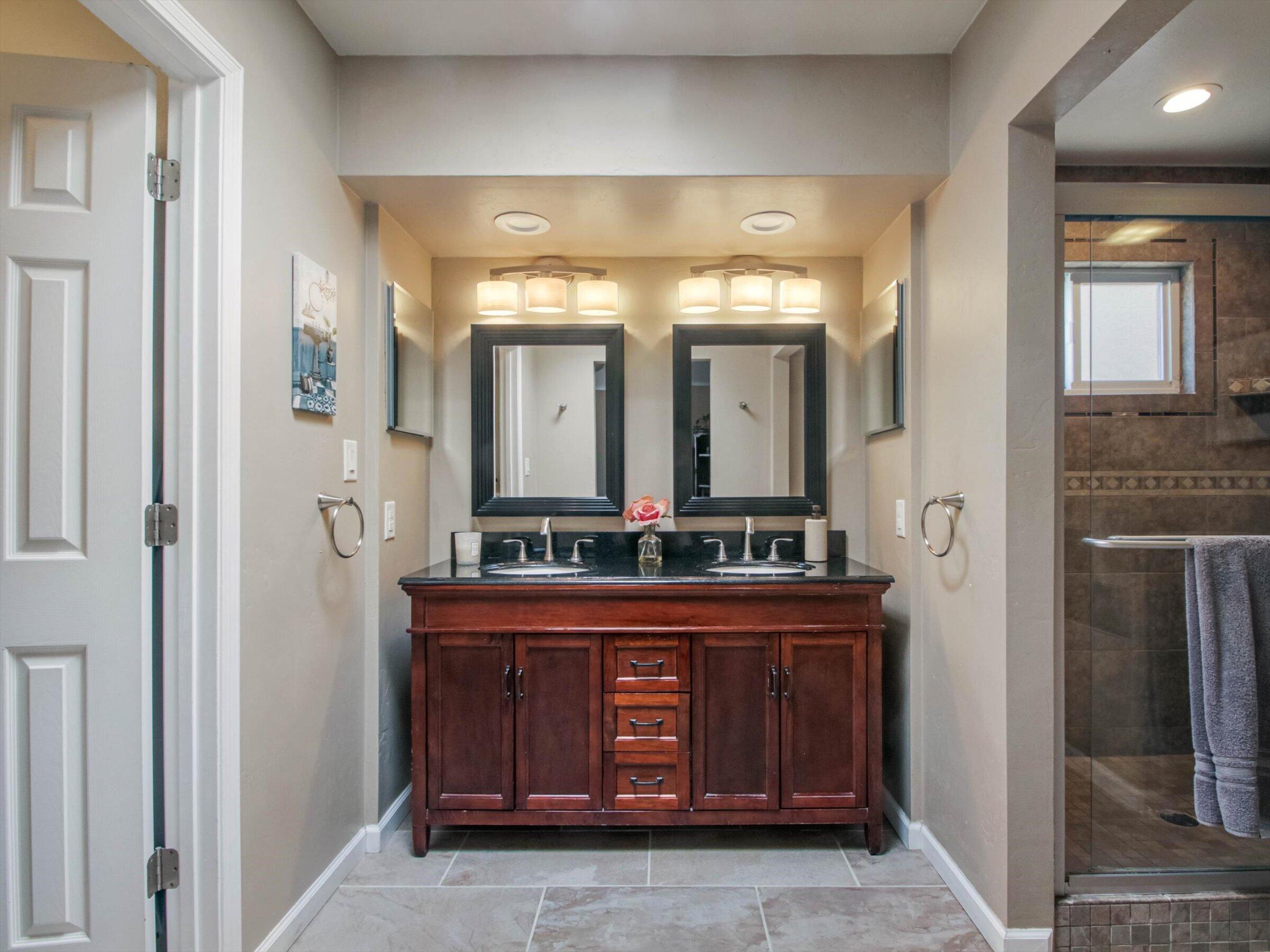Photo 18 — 5115 Vicksburg Drive NW