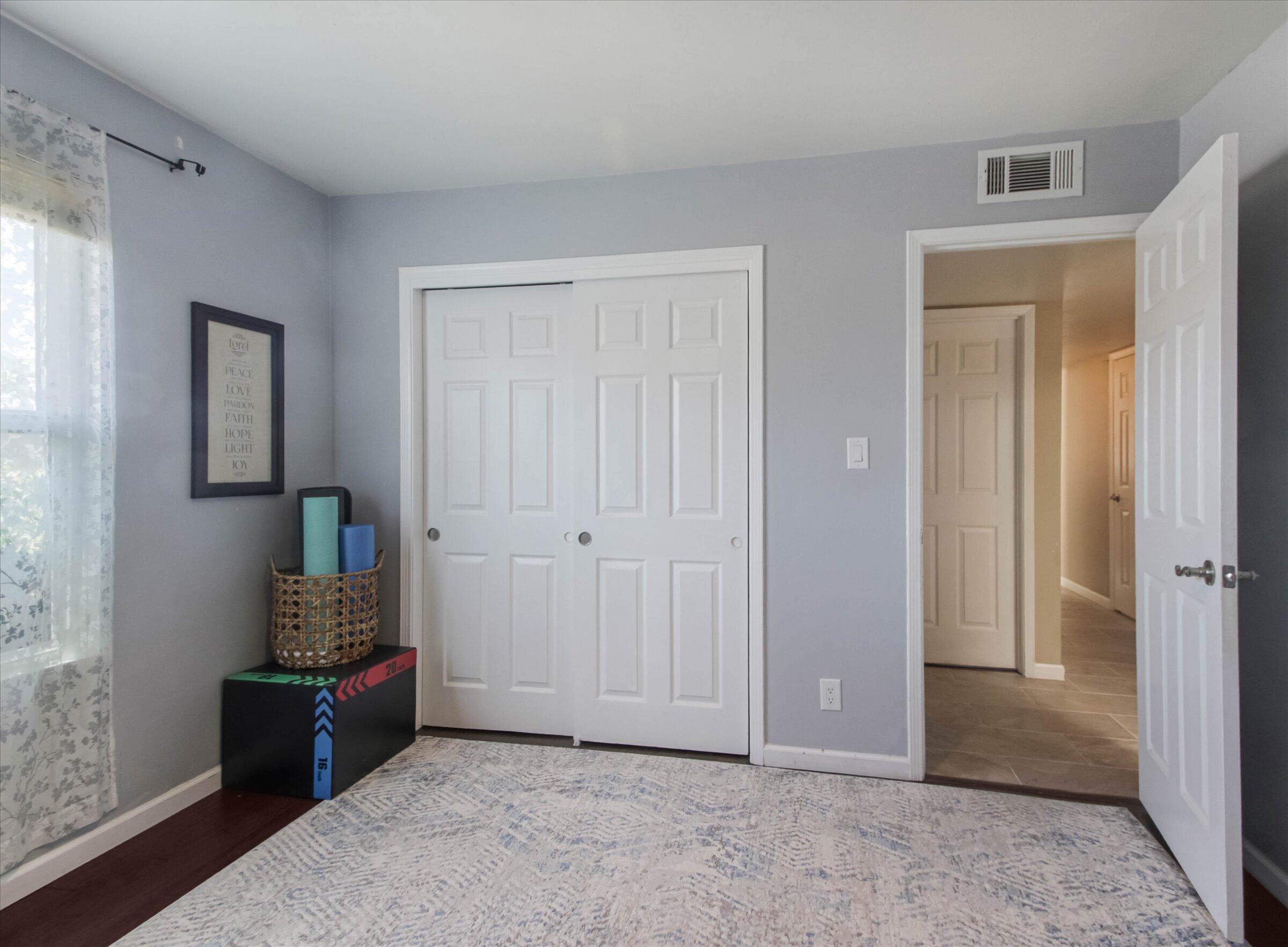 Photo 13 — 5115 Vicksburg Drive NW