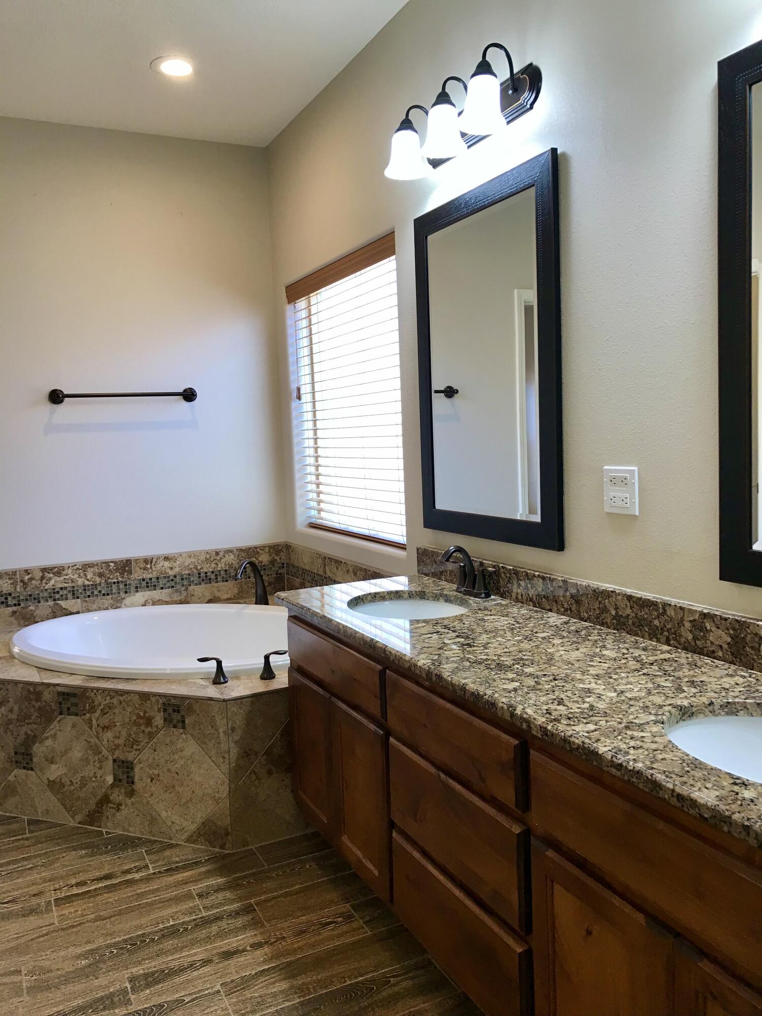 Photo 17 — 2522 Red Sky Street SW