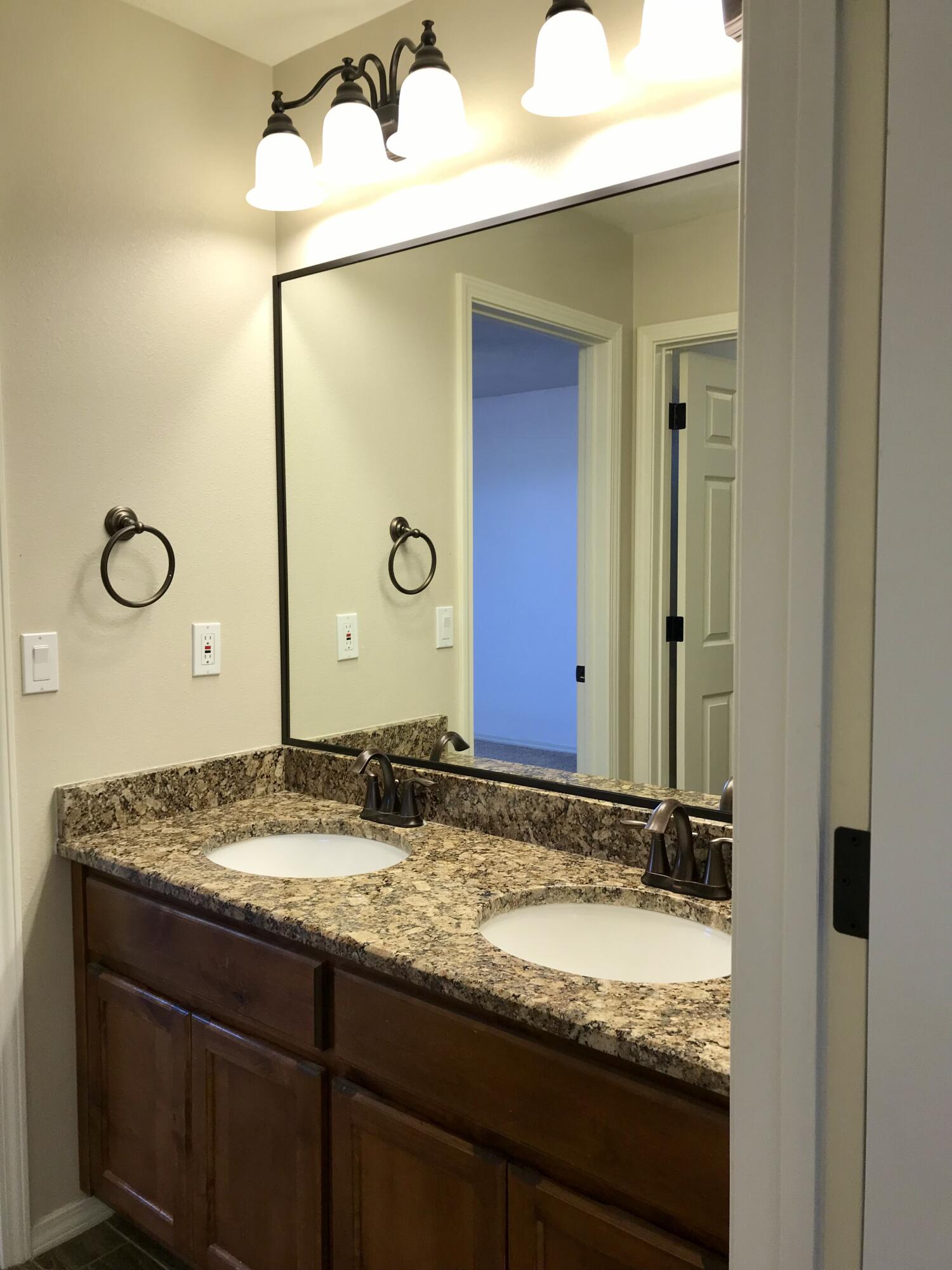 Photo 9 — 2522 Red Sky Street SW