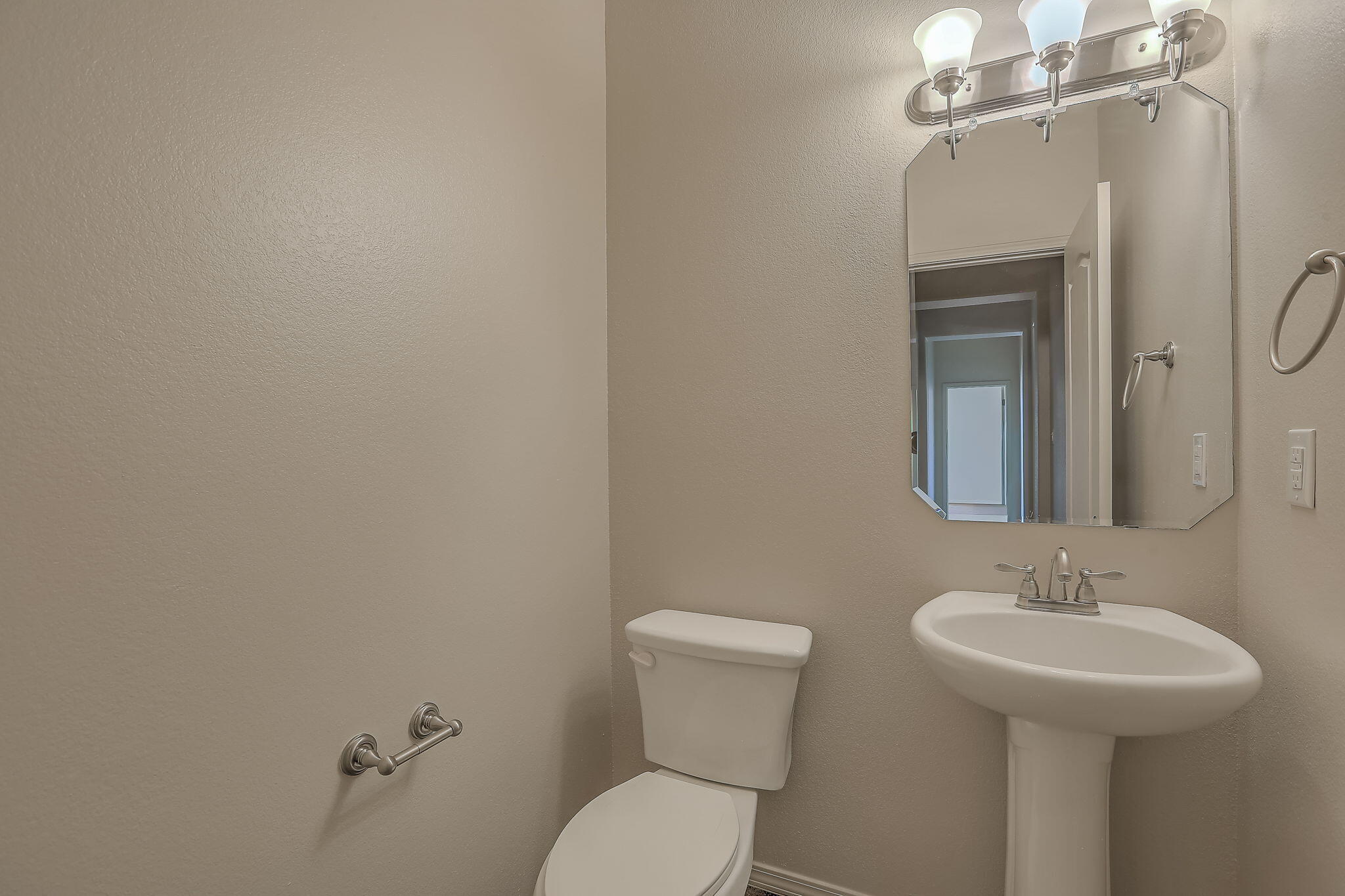 Photo 10 — 8904 Desert Rain Road NW