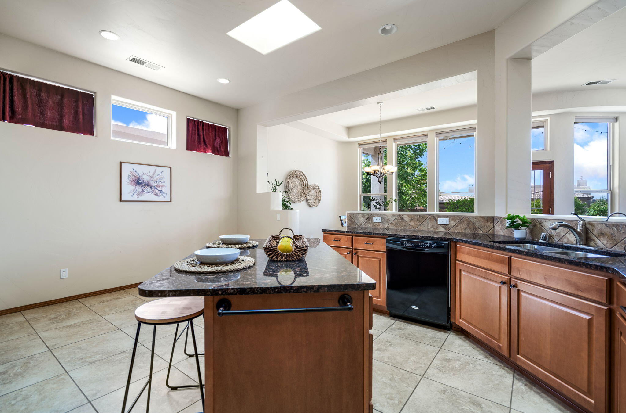 Photo 18 — 4601 Monte Frio Drive NW