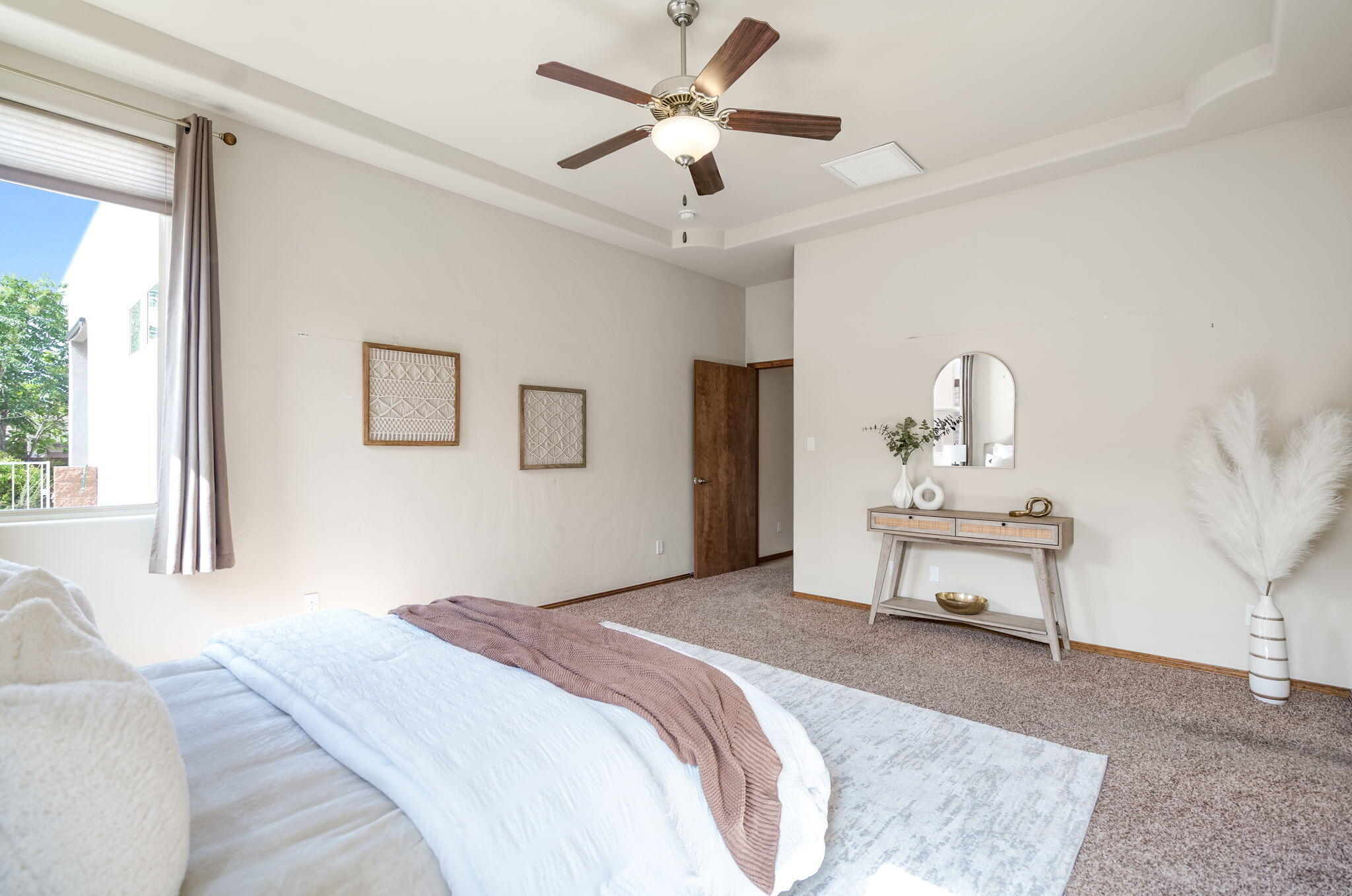 Photo 15 — 4601 Monte Frio Drive NW