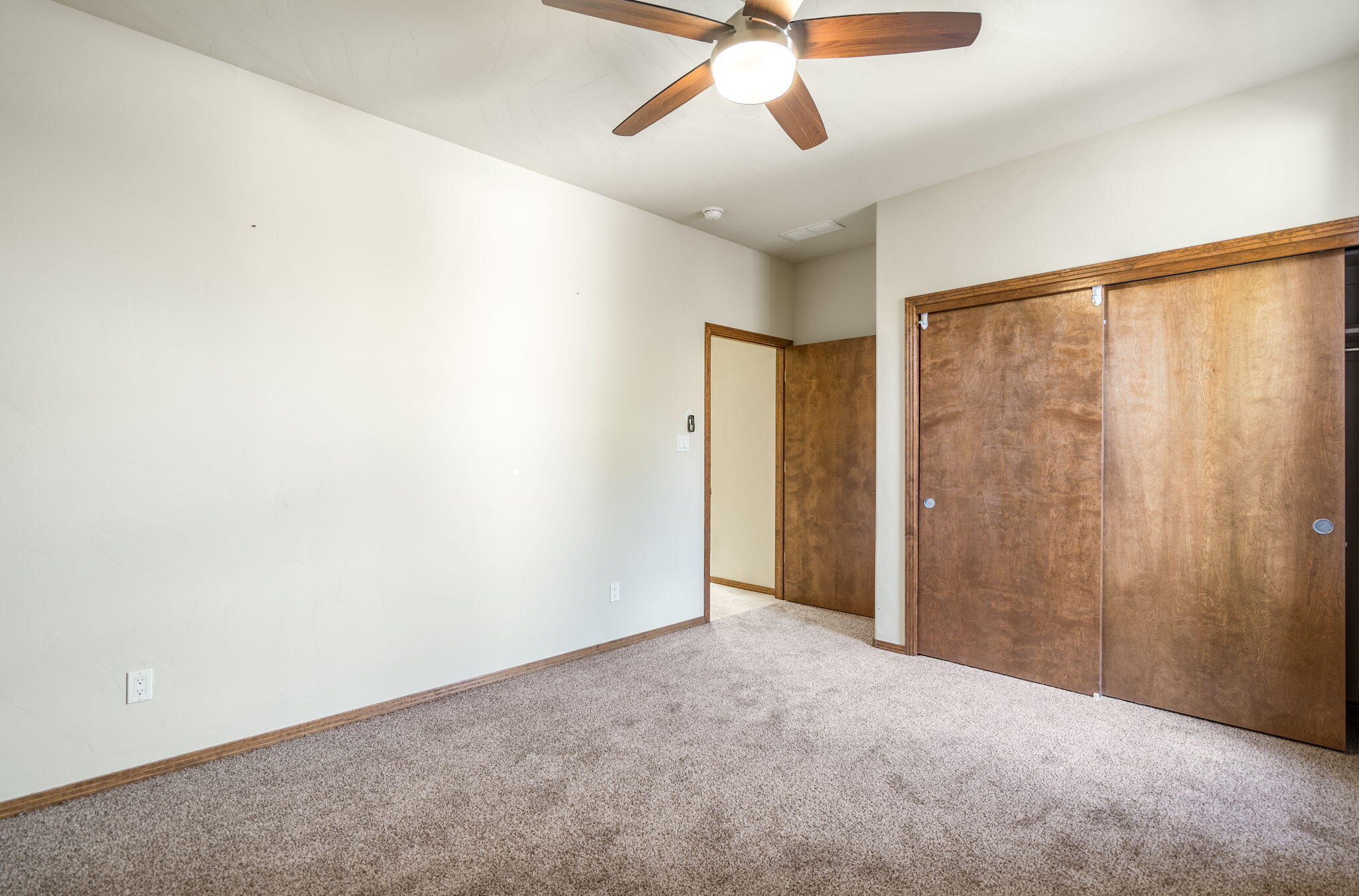 Photo 8 — 4601 Monte Frio Drive NW