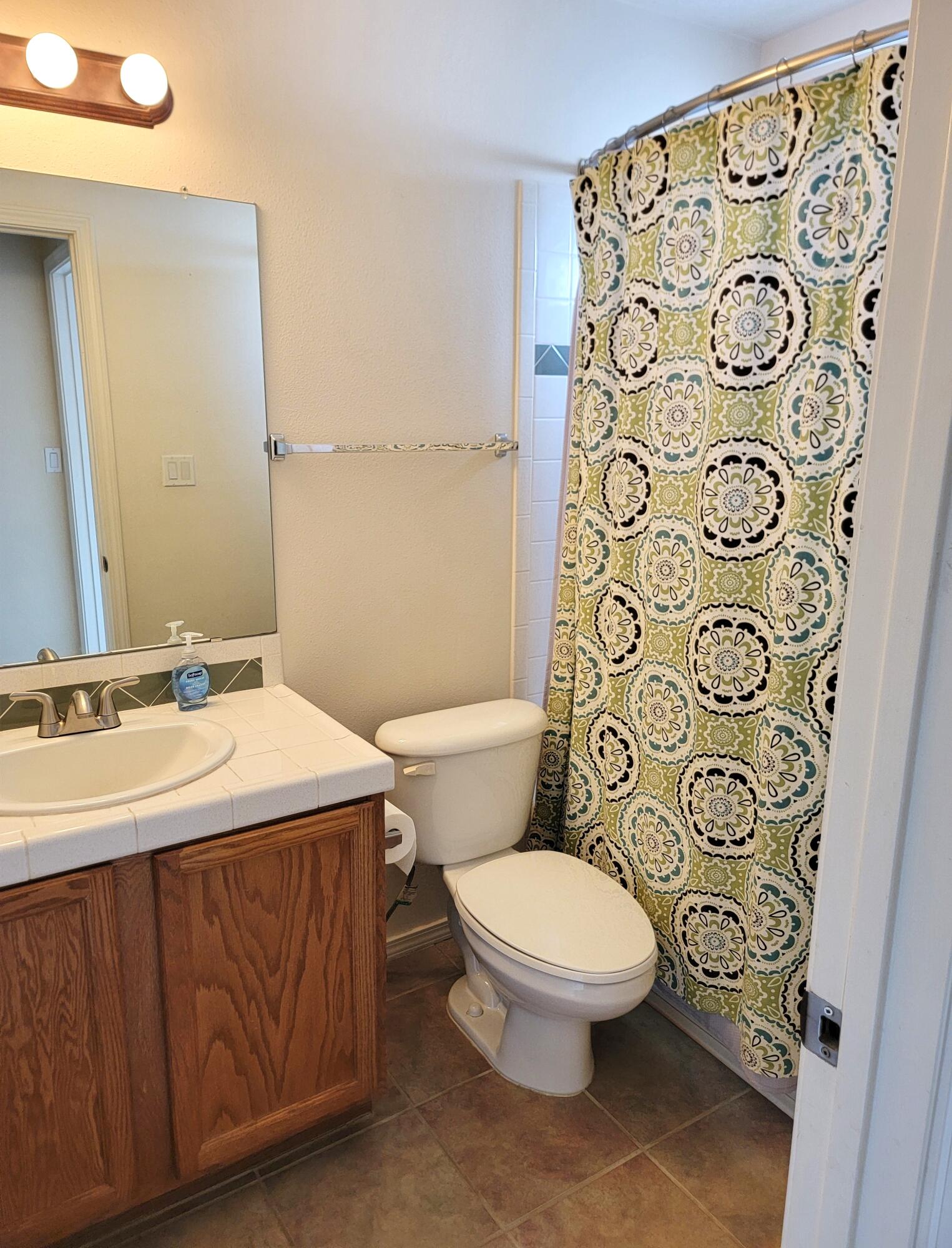 Photo 7 — 8301 Mandarin Place NW
