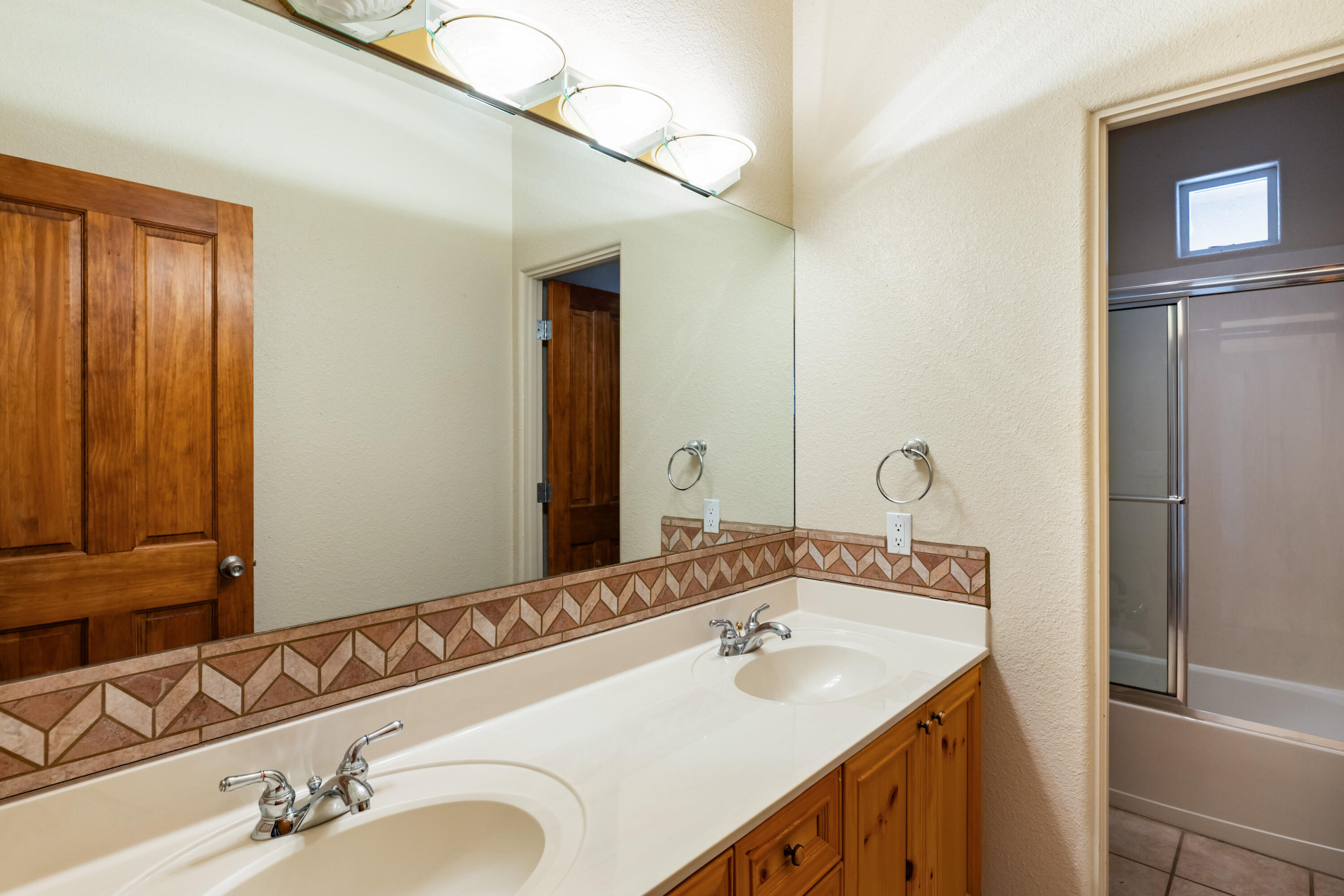 Photo 12 — 1 Softwynd Drive