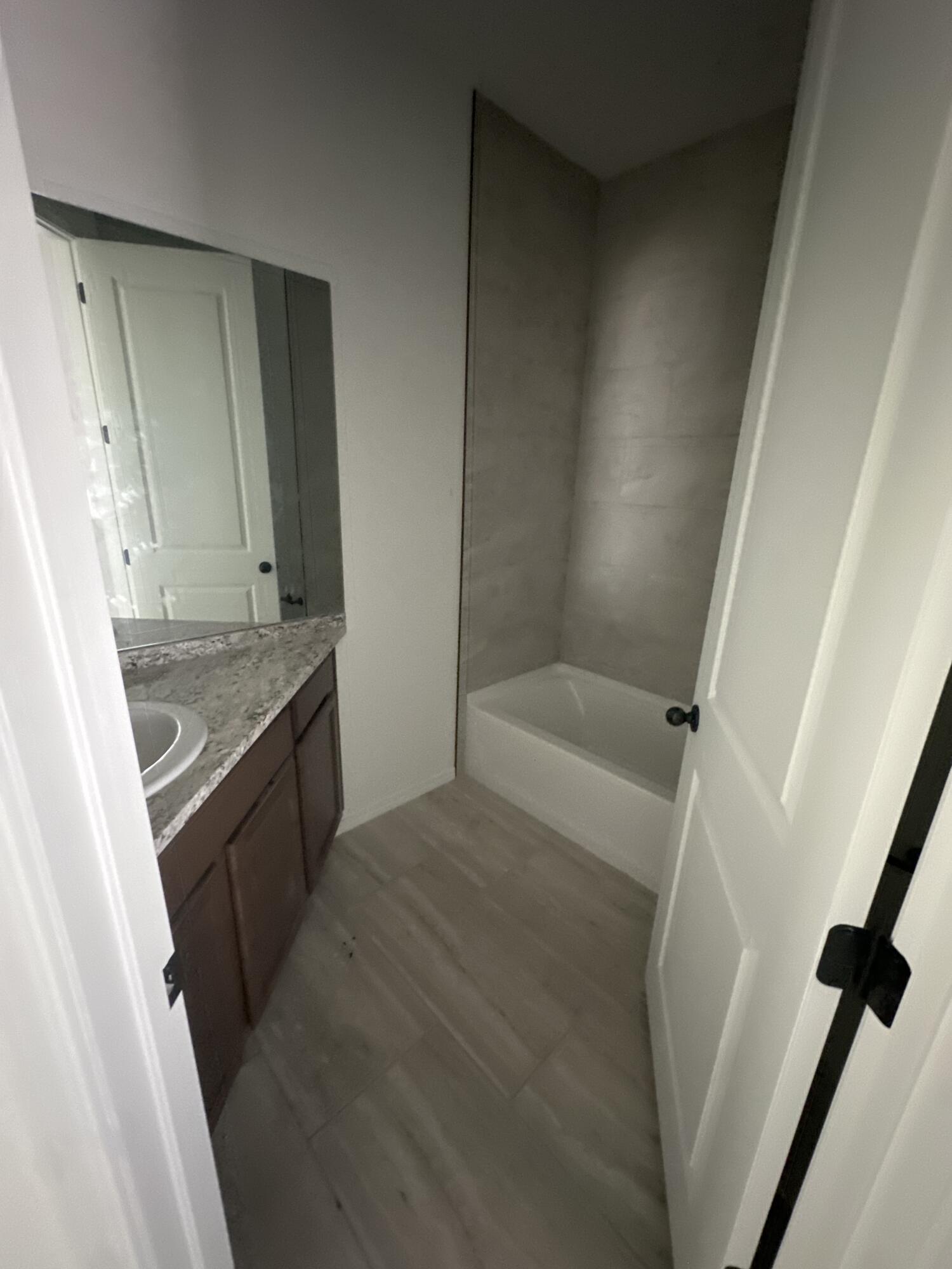 Photo 4 — 1529 Valle De Colores Street NW
