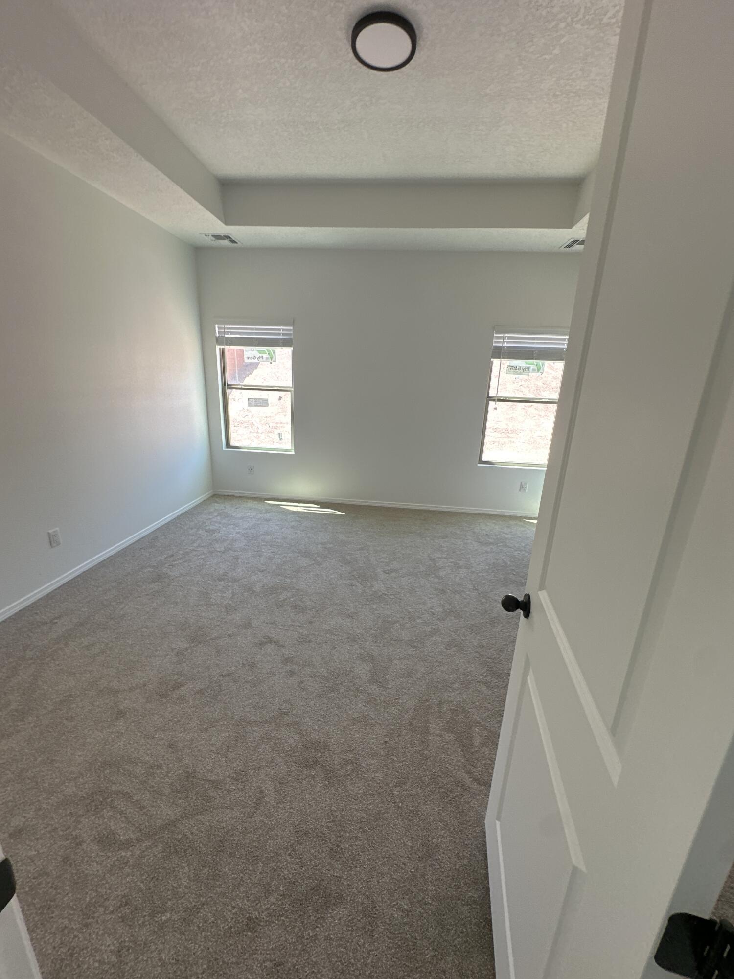 Photo 7 — 1529 Valle De Colores Street NW