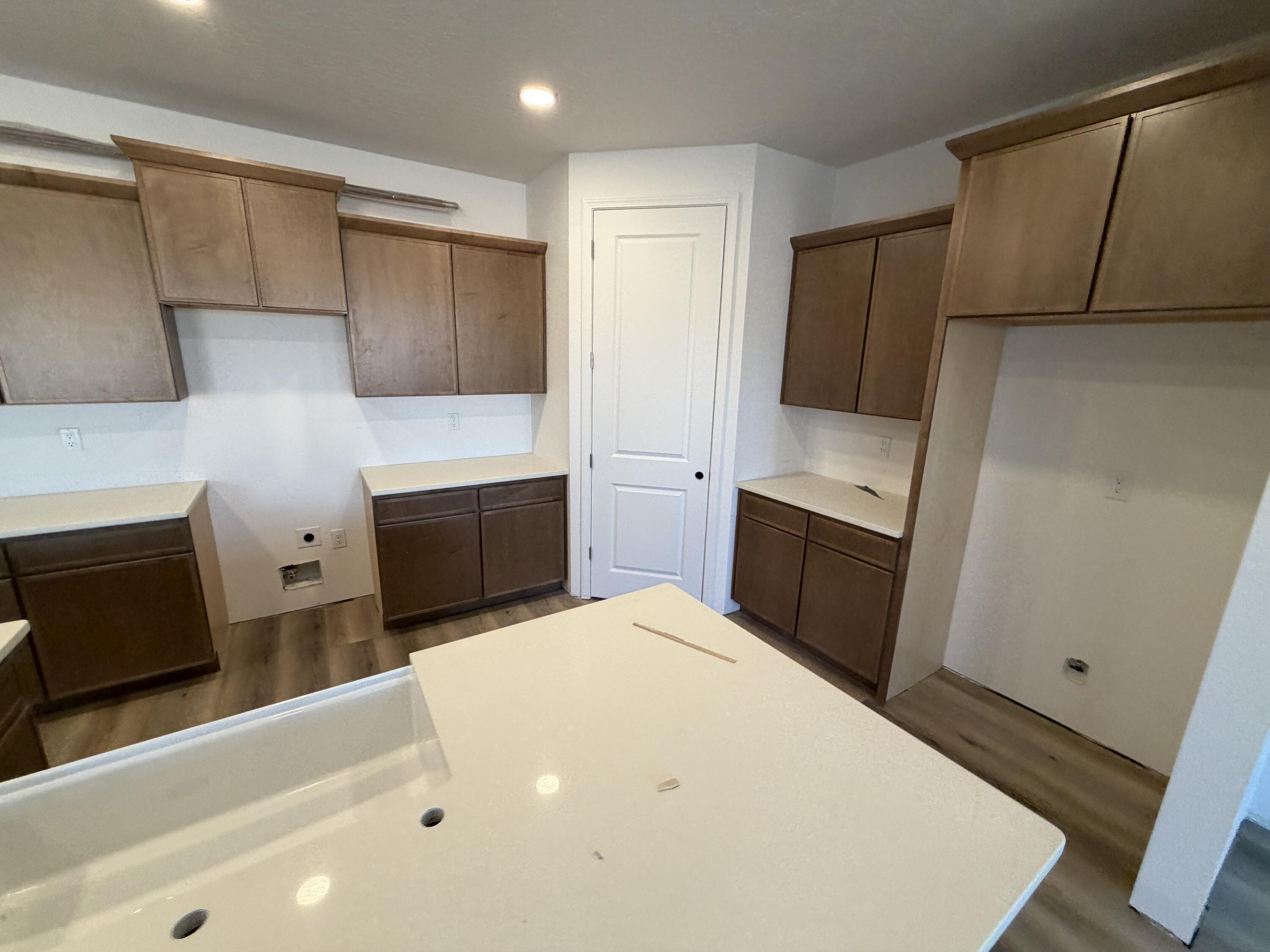 Photo 17 — 6801 Preston Road Road NE