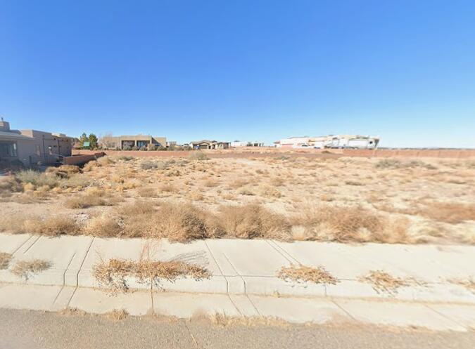 Photo 2 — 6305 Vista Del Prado Road NW