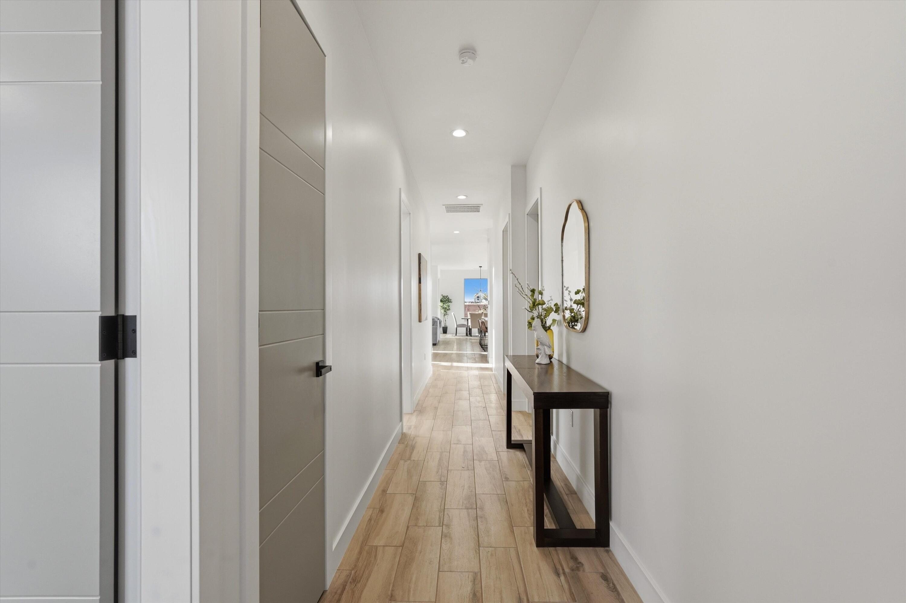 Photo 16 — 413 Northern Boulevard NE