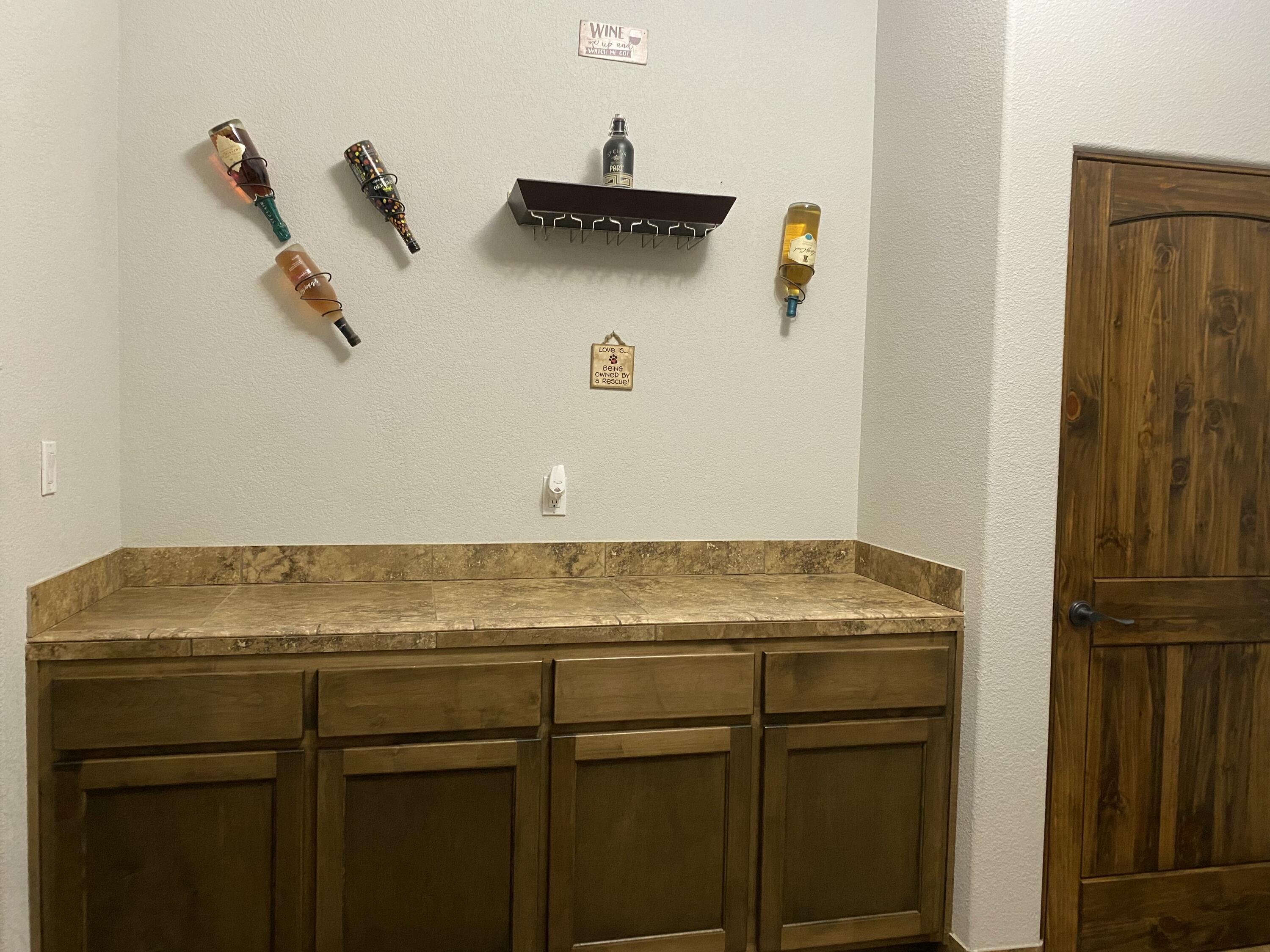 Photo 17 — 2940 Chayote Road NE