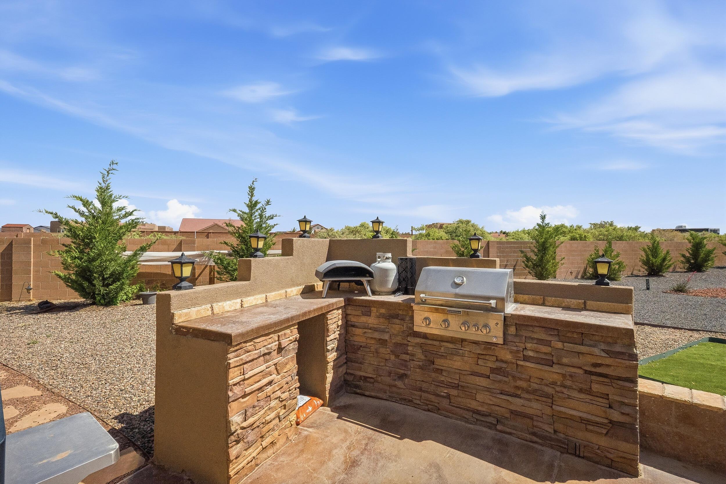Photo 8 — 2940 Chayote Road NE