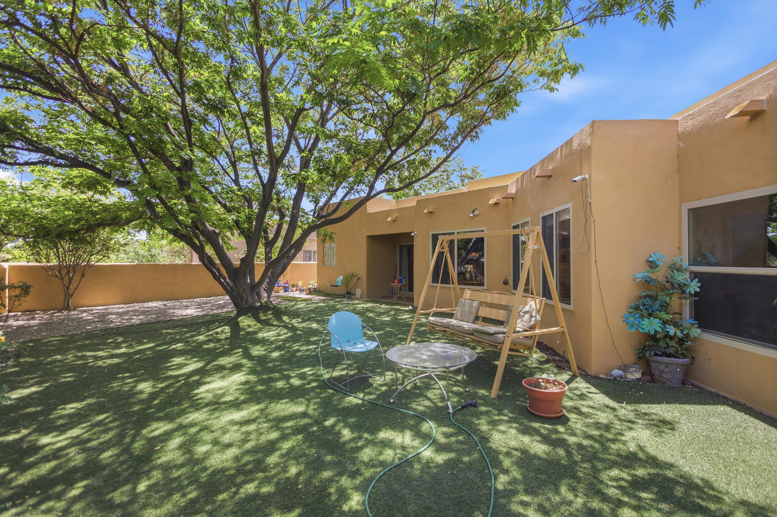 Photo 9 — 600 Don Federico Court SW
