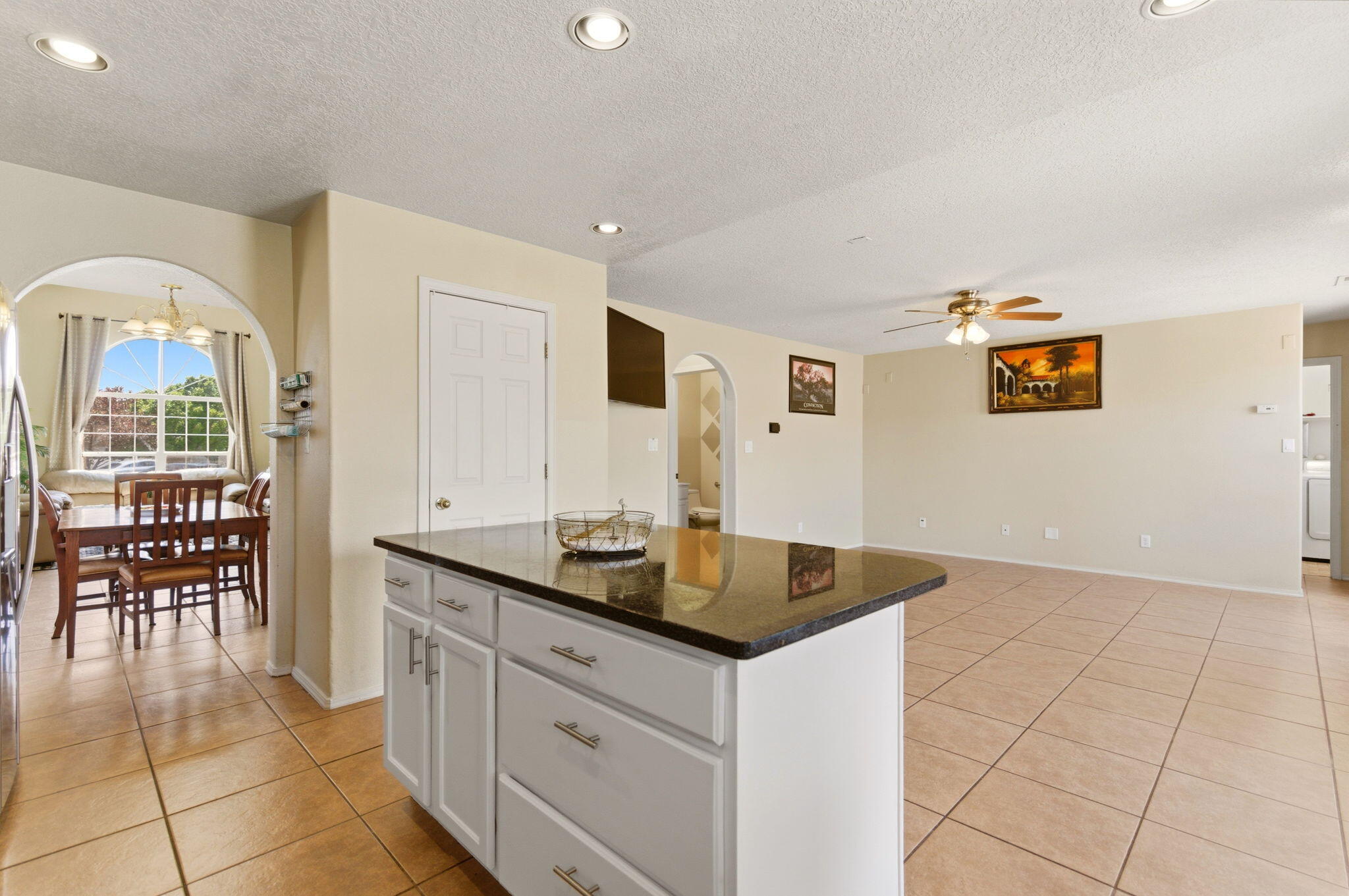 Photo 7 — 3908 Oasis Springs Road NE