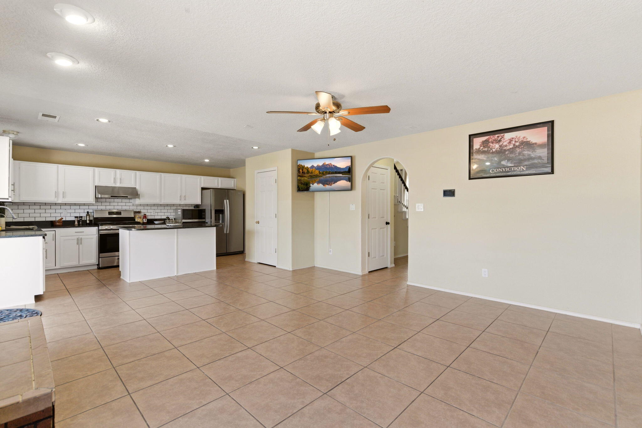 Photo 11 — 3908 Oasis Springs Road NE